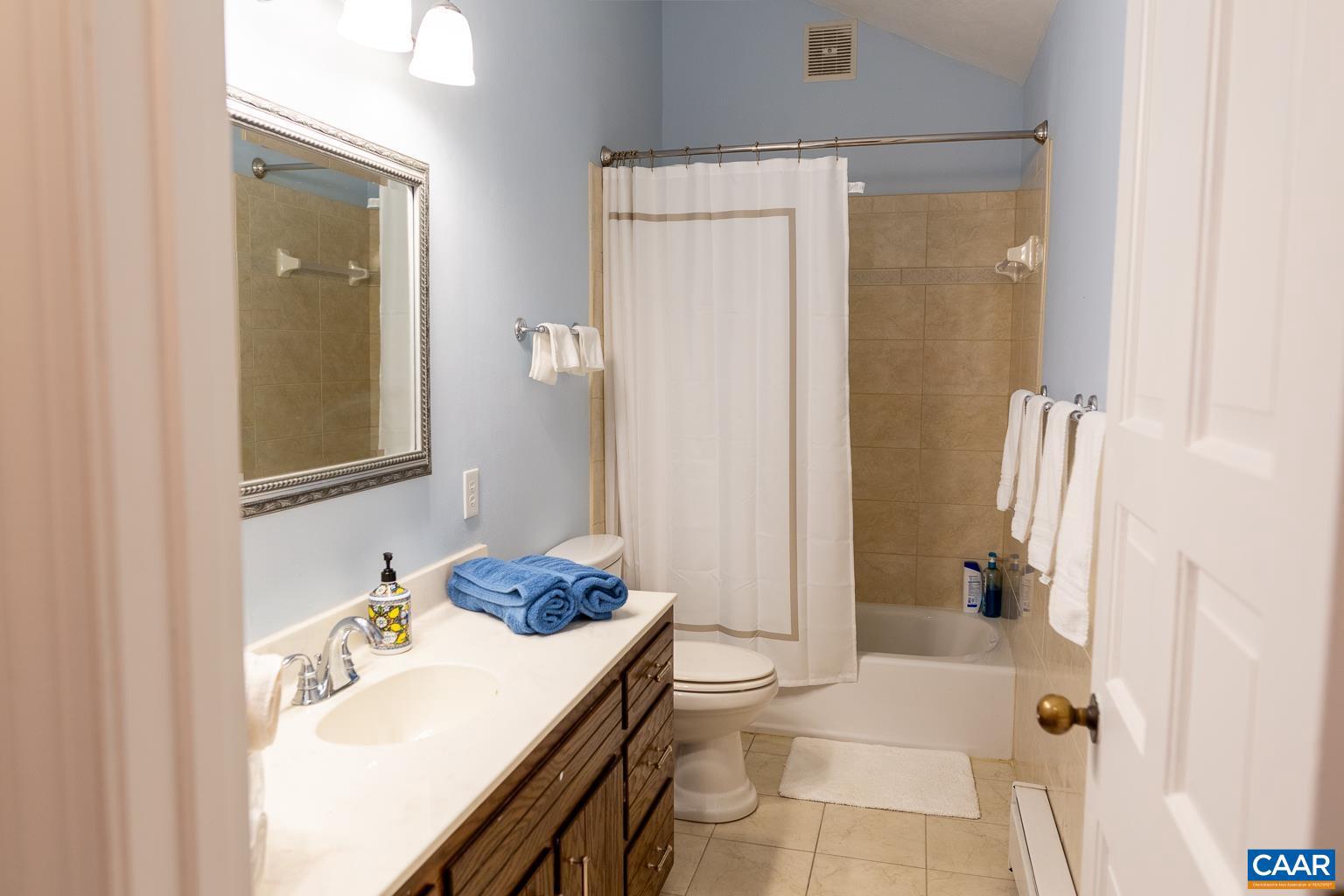 WINTERGREEN RESORT - Residential