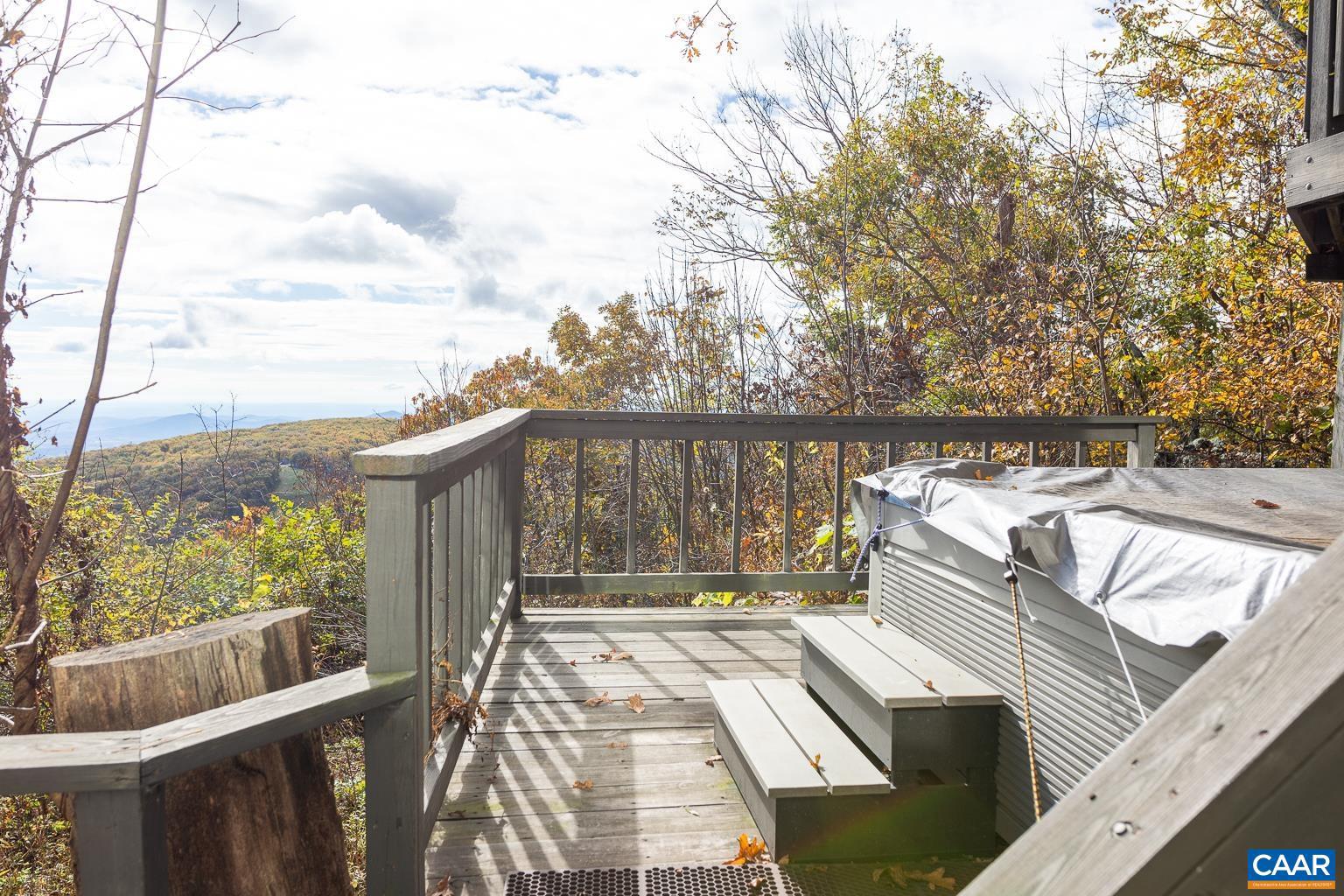 WINTERGREEN RESORT - Residential