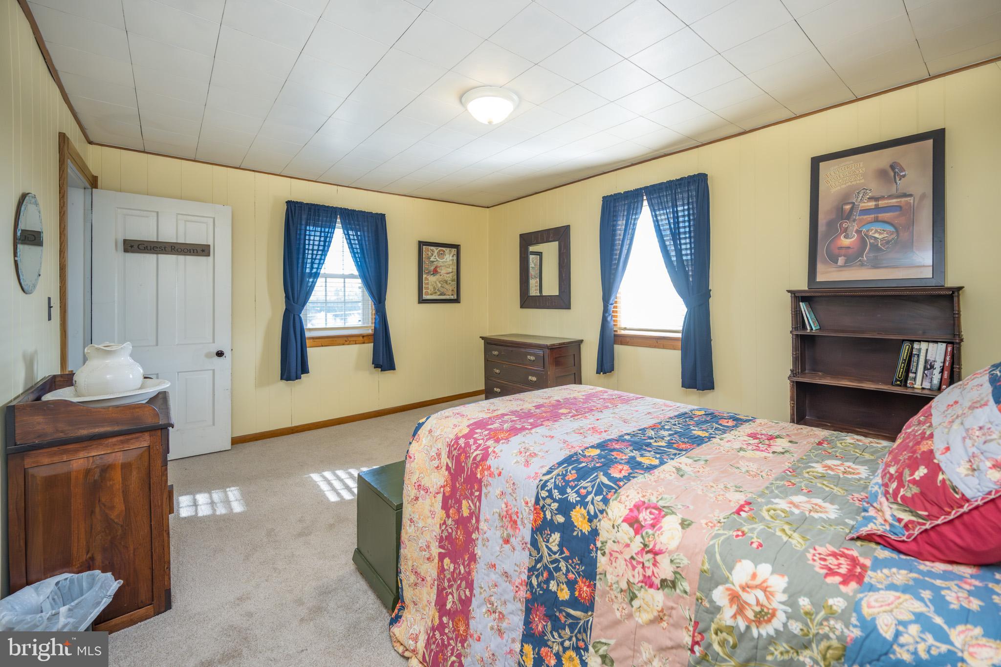 OAKLAND - Residential