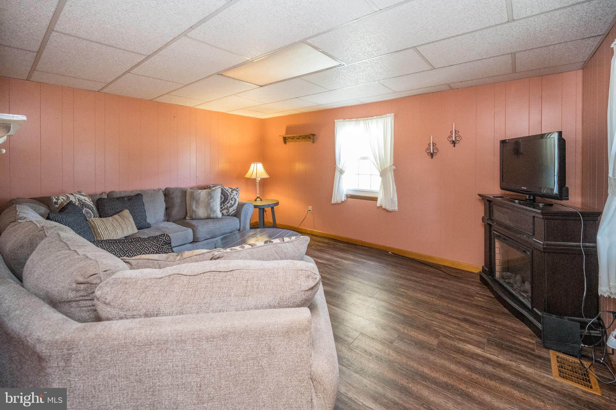 OAKLAND - Residential