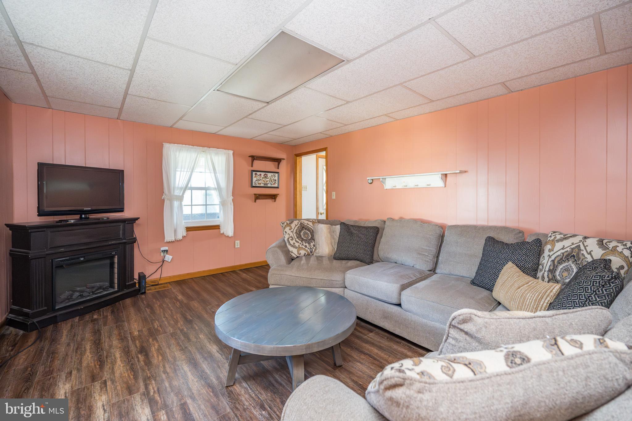 OAKLAND - Residential