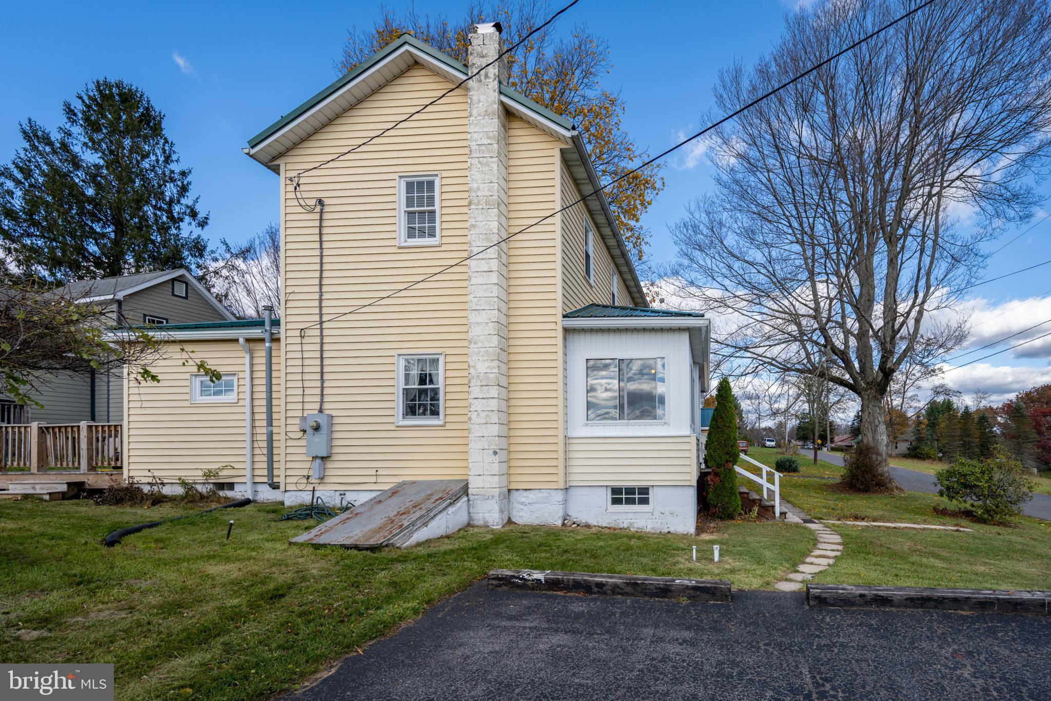 OAKLAND - Residential