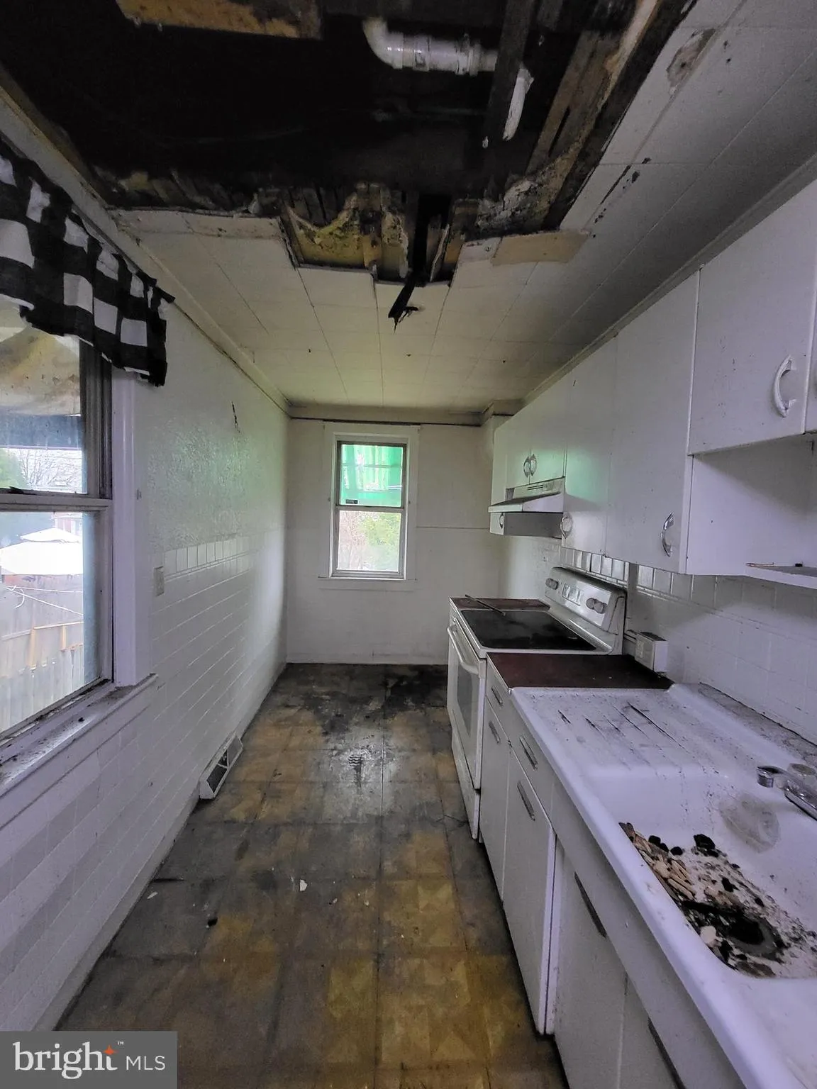 Reading, Pennsylvania 19604, United States, 3 Bedrooms Bedrooms, ,1 BathroomBathrooms,Residential,Active,94418