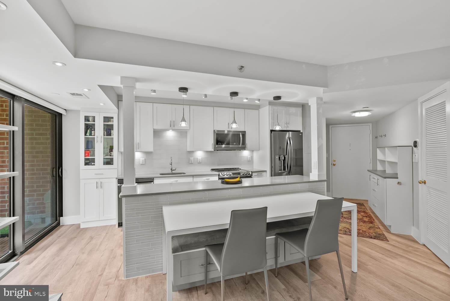 1401 17TH STREET NW 302