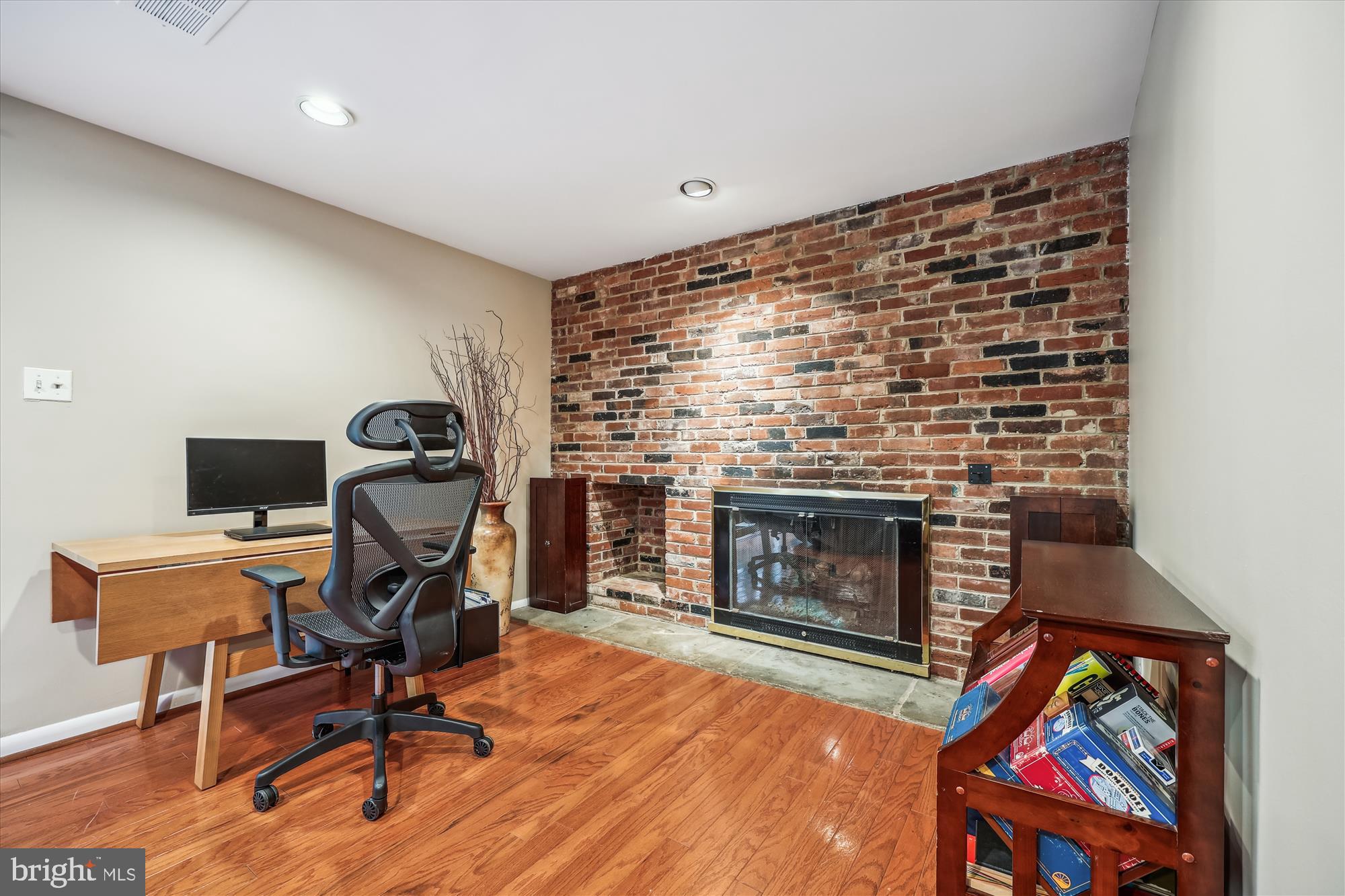 BRADLEY PARK - Residential