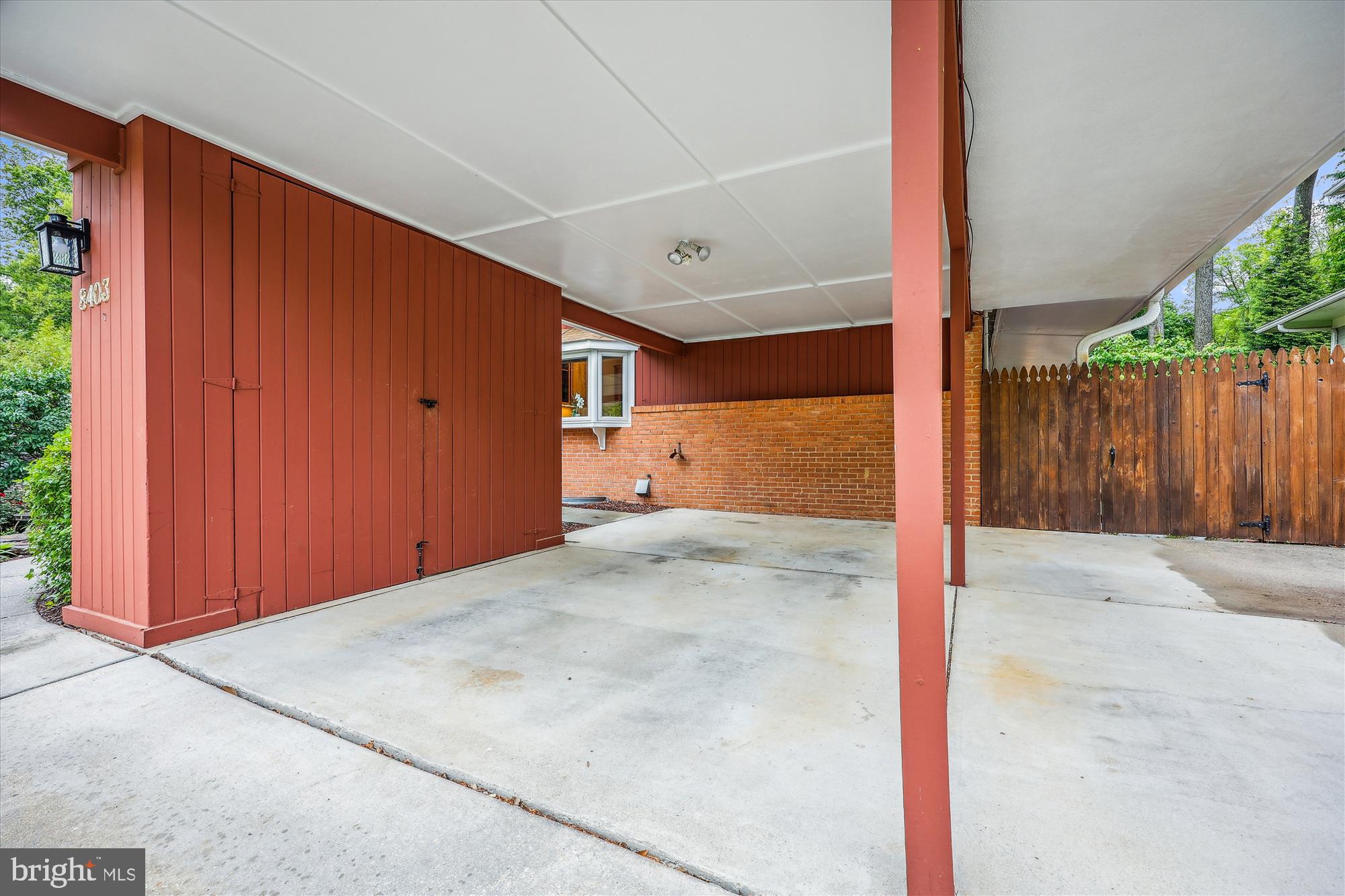 BRADLEY PARK - Residential