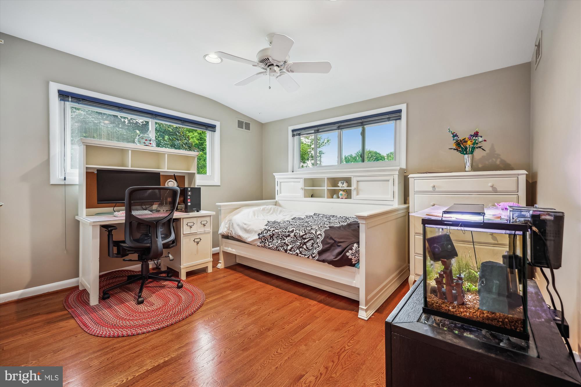 BRADLEY PARK - Residential