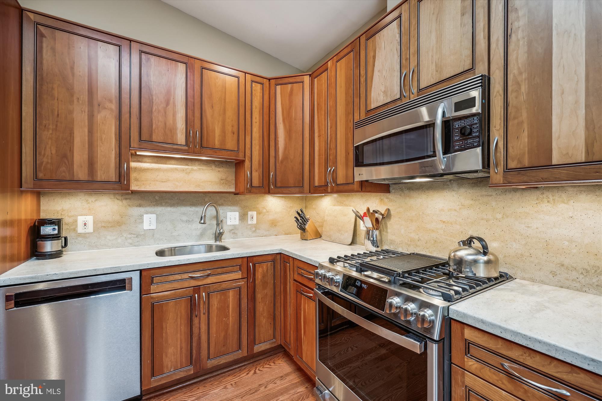 BRADLEY PARK - Residential