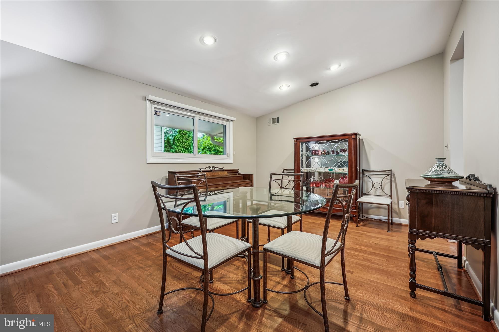 BRADLEY PARK - Residential