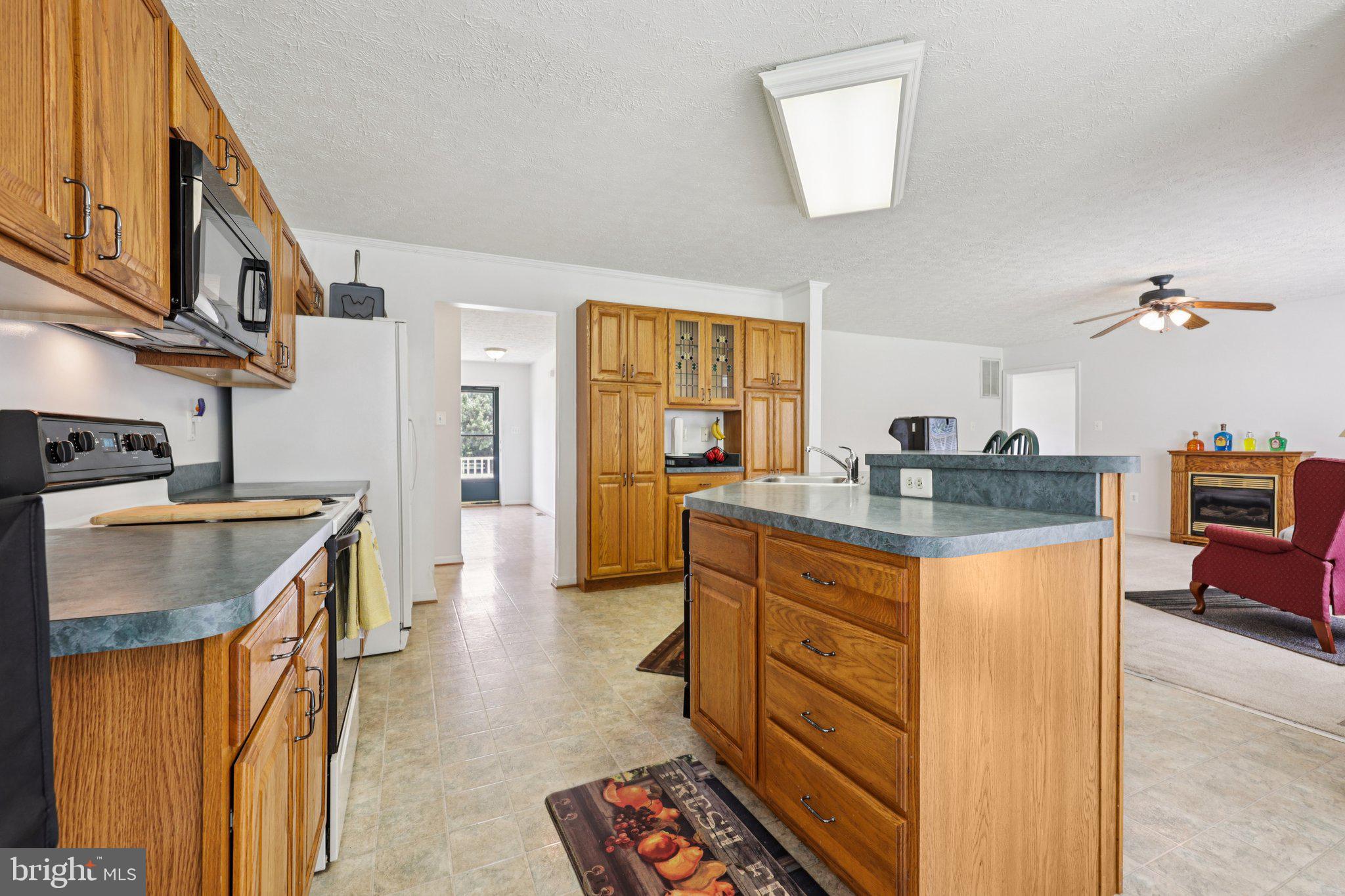 MAGUIRE SUB - Residential