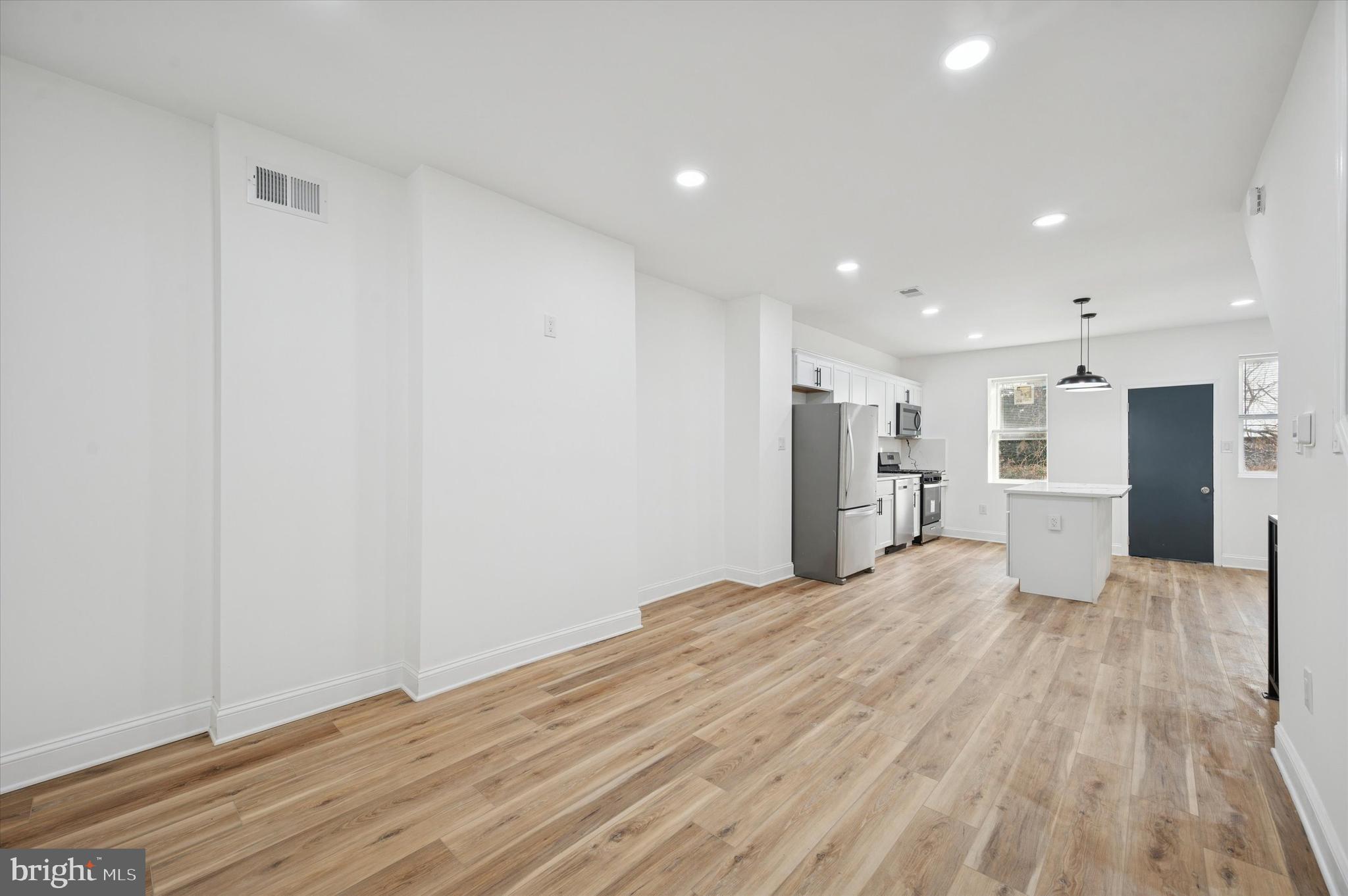 COBBS CREEK - Residential