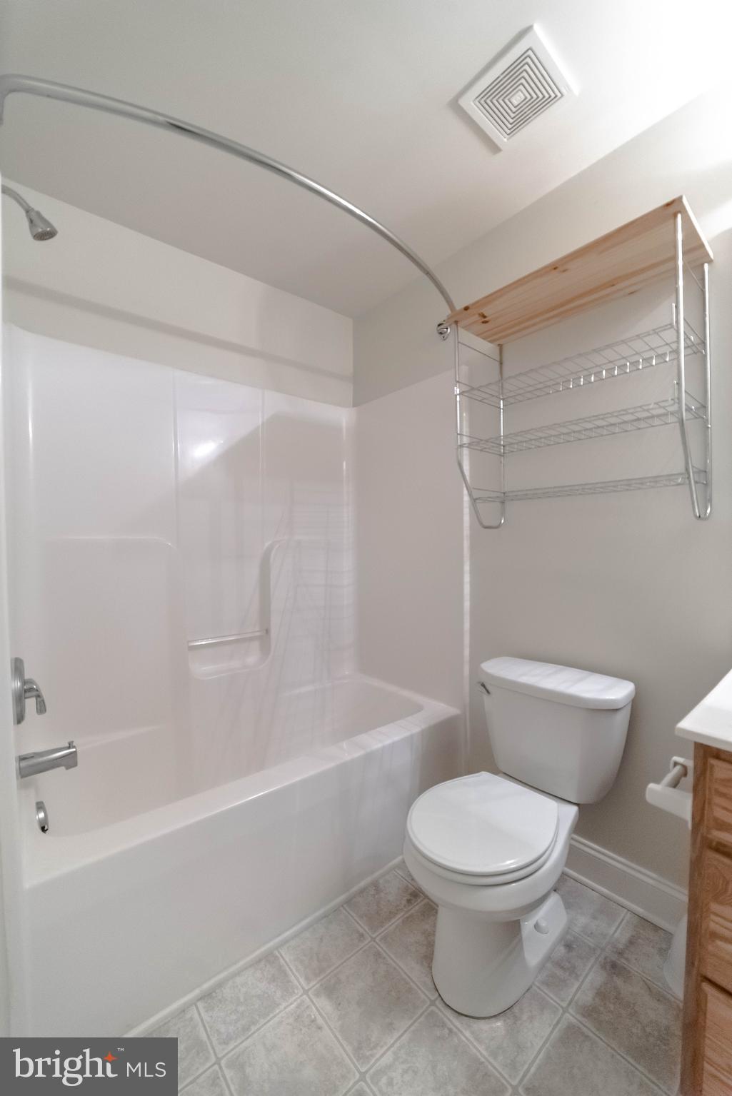 BROAD CREEK - Residential