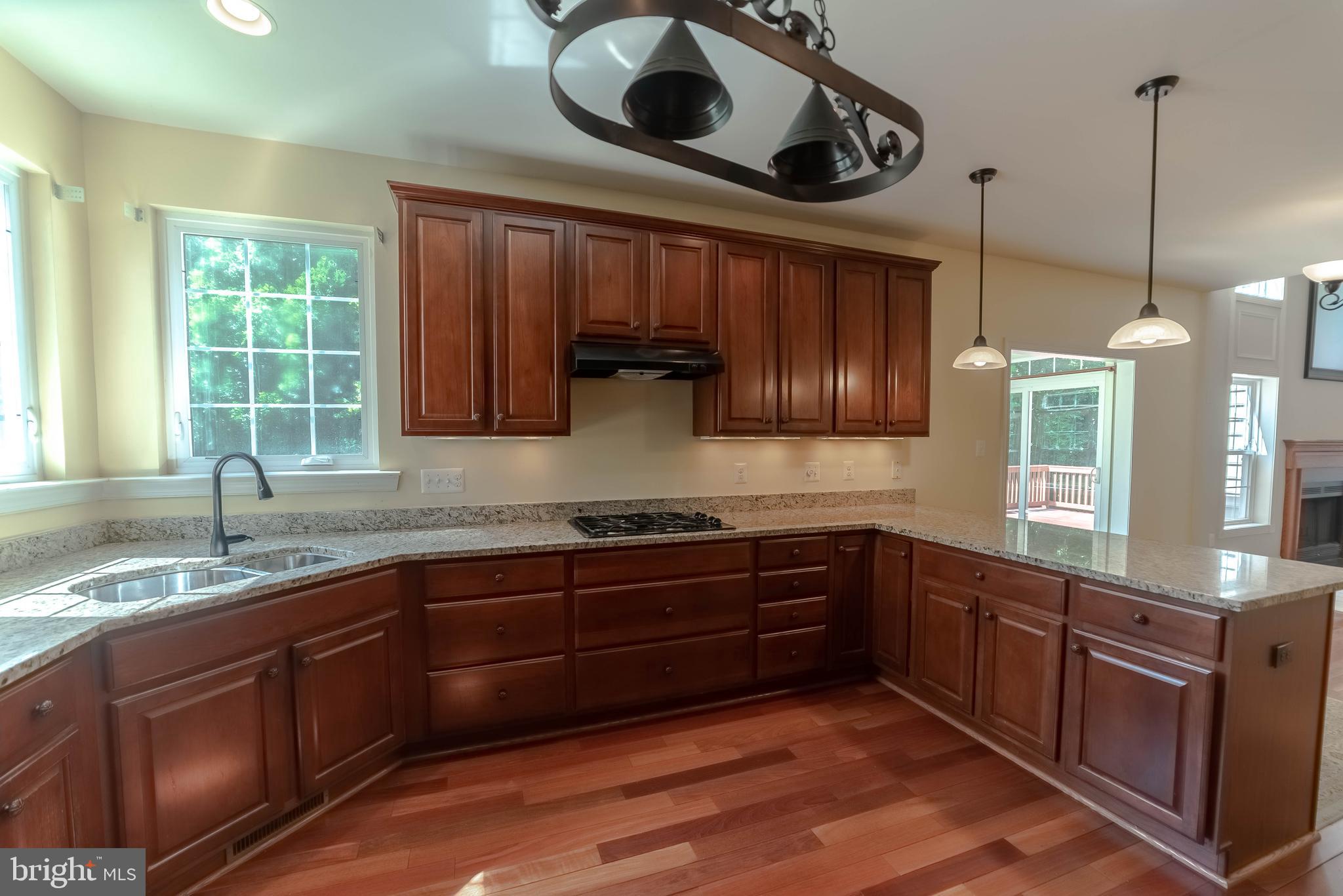 BROAD CREEK - Residential