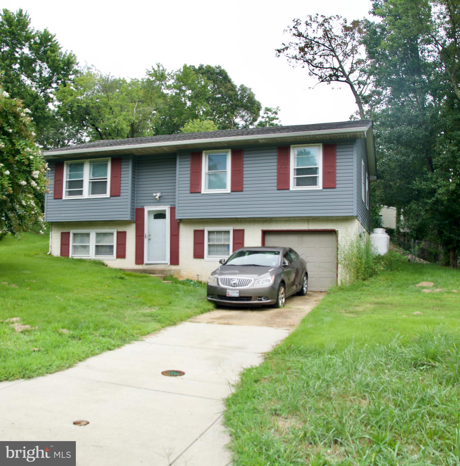 Spacious 4BR Home with Deck & Driveway – Priced to Sell!
Welcome to 2332 Woodberry Dr in Bryans Road, MD — a 4-bedroom, 2-bath home featuring a private driveway, large deck, and fenced backyard. Perfect for entertaining or relaxing in your own space. Located just 30 minutes from National Harbor and about 40 minutes from Washington, D.C., this home offers convenient access to major commuter routes and nearby shopping centers.
Whether you’re a first-time buyer or investor, this as-is property is priced to move. A great opportunity to build equity in a desirable location with nearby parks, schools, and retail options.