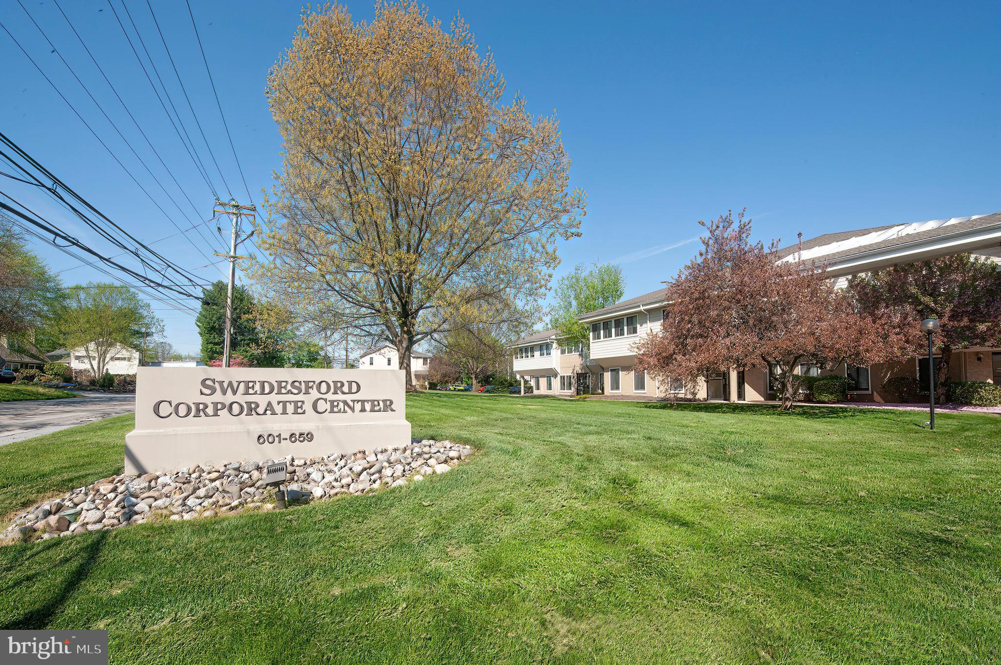 651 SWEDESFORD ROAD 651