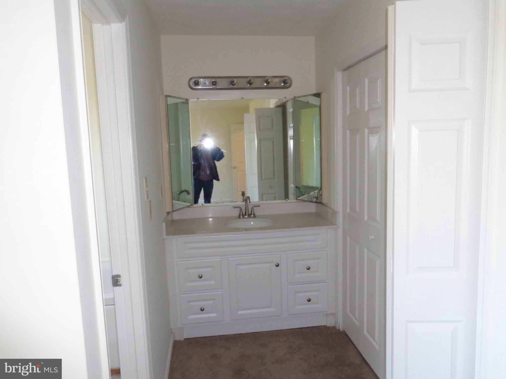 OAKWOOD - Residential Lease