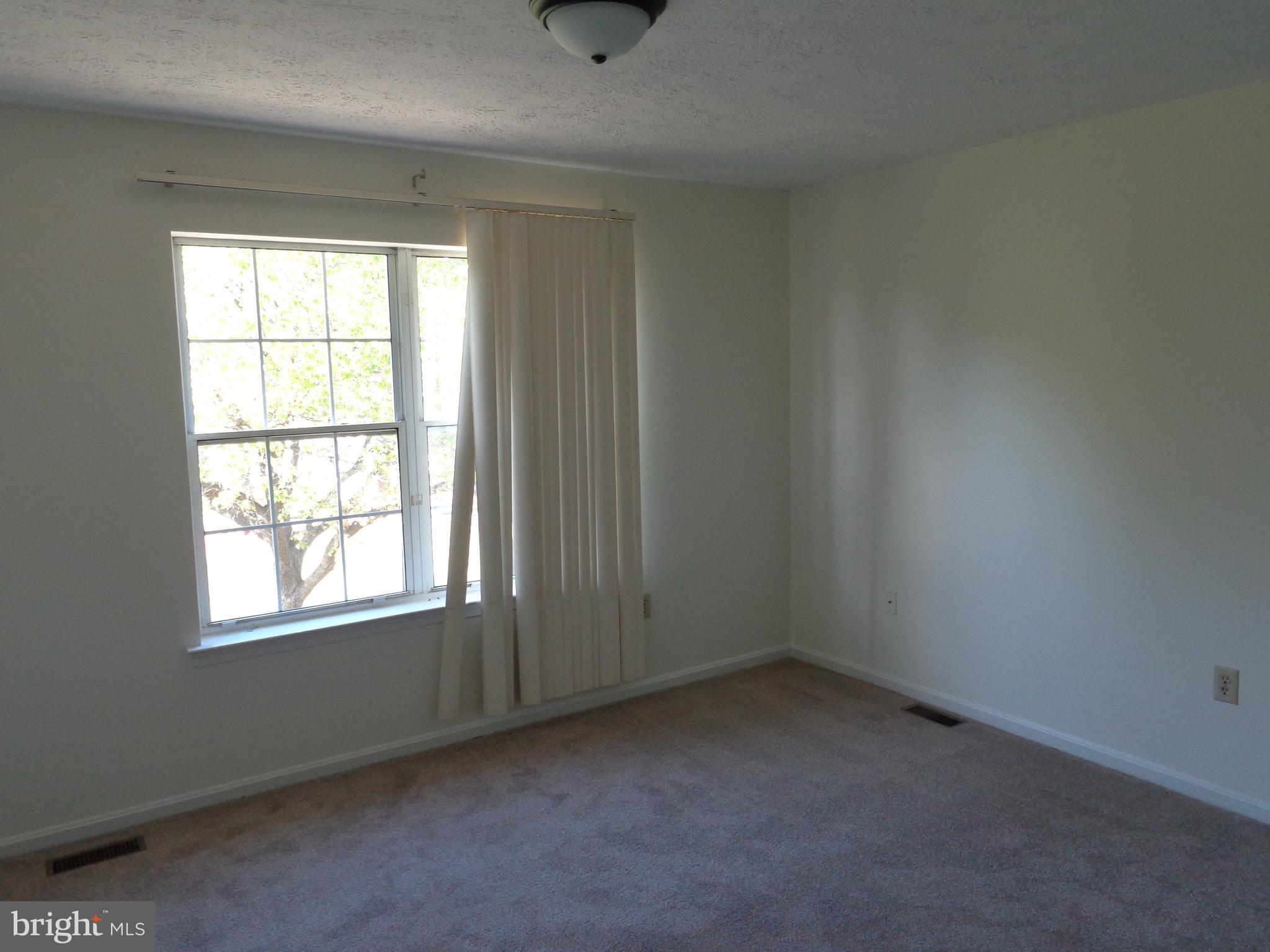 OAKWOOD - Residential Lease