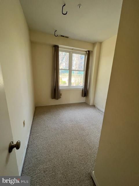 LOFTS - Residential Lease