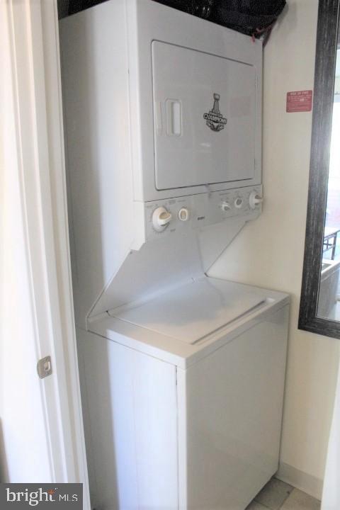 LOFTS - Residential Lease