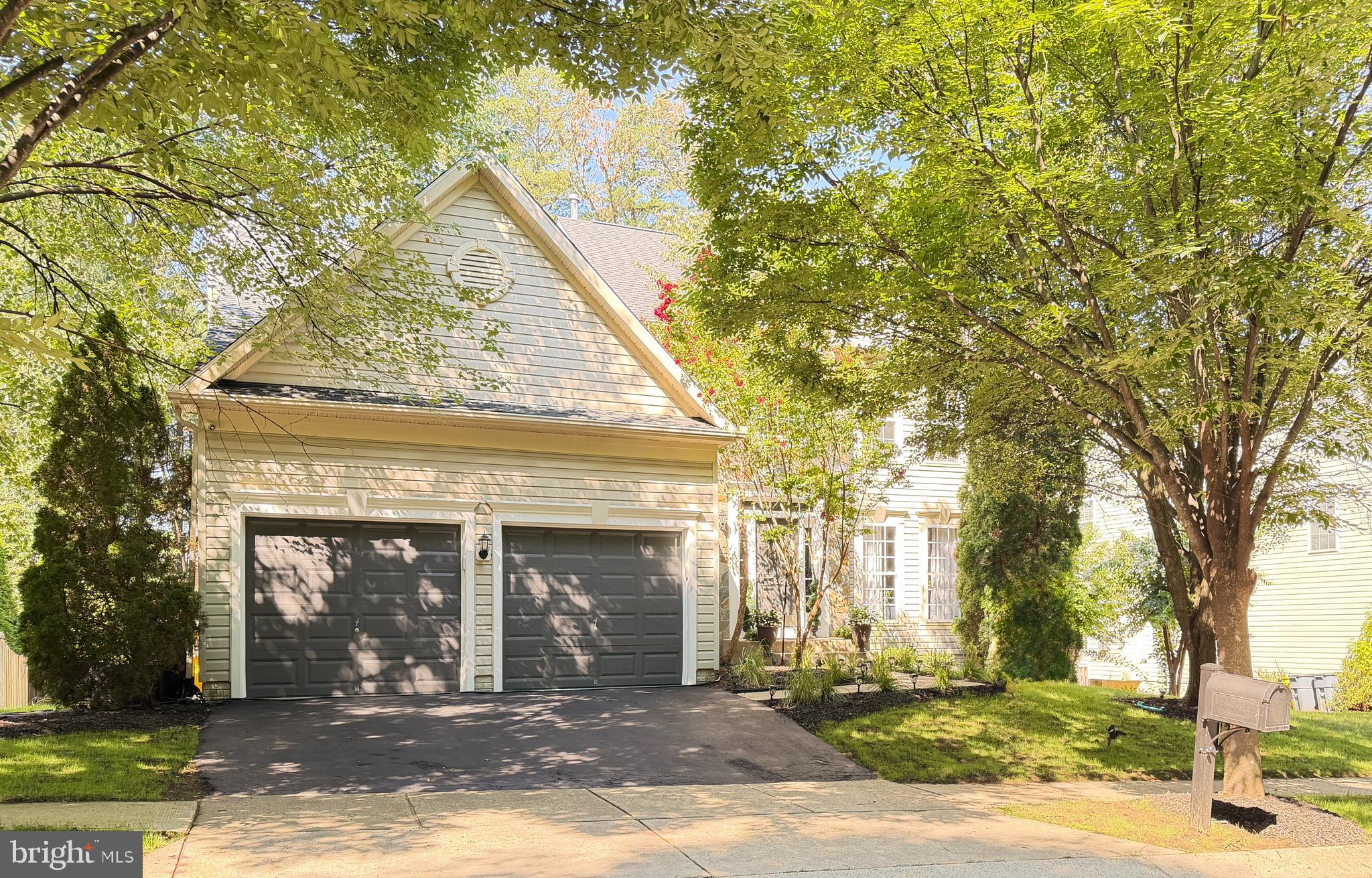 338 FAIRFIELD DRIVE FAIRFIELD DRIVE