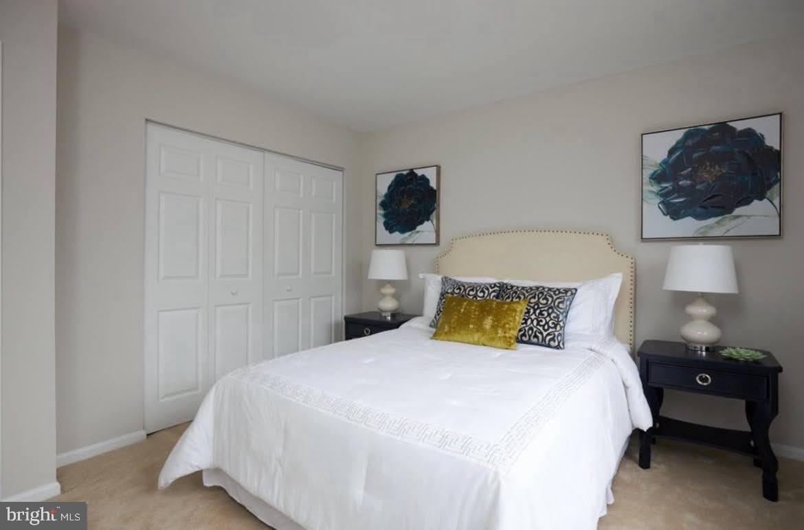 LAKEVIEW - Residential Lease