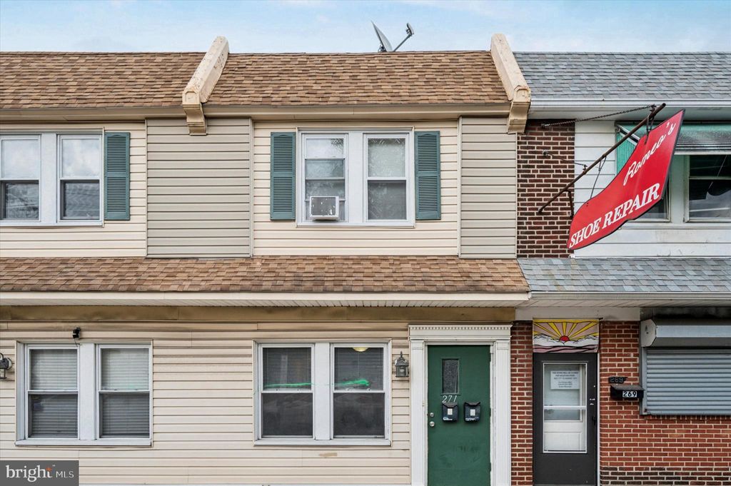 Photo of 271 N Wycombe Avenue #1, LANSDOWNE, PA 19050 (MLS # PADE2102466)