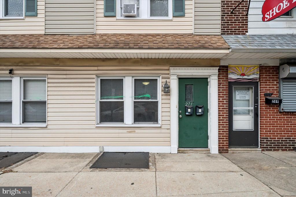 Photo of 271 N Wycombe Avenue #1, LANSDOWNE, PA 19050 (MLS # PADE2102466)