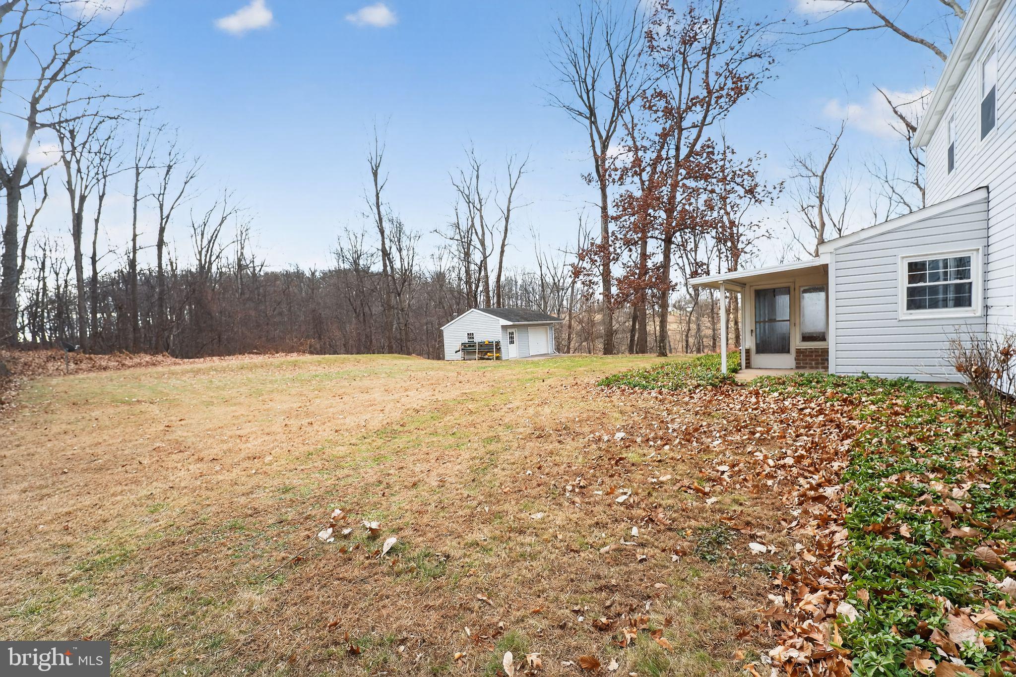 1445 S PLEASANT VALLEY ROAD