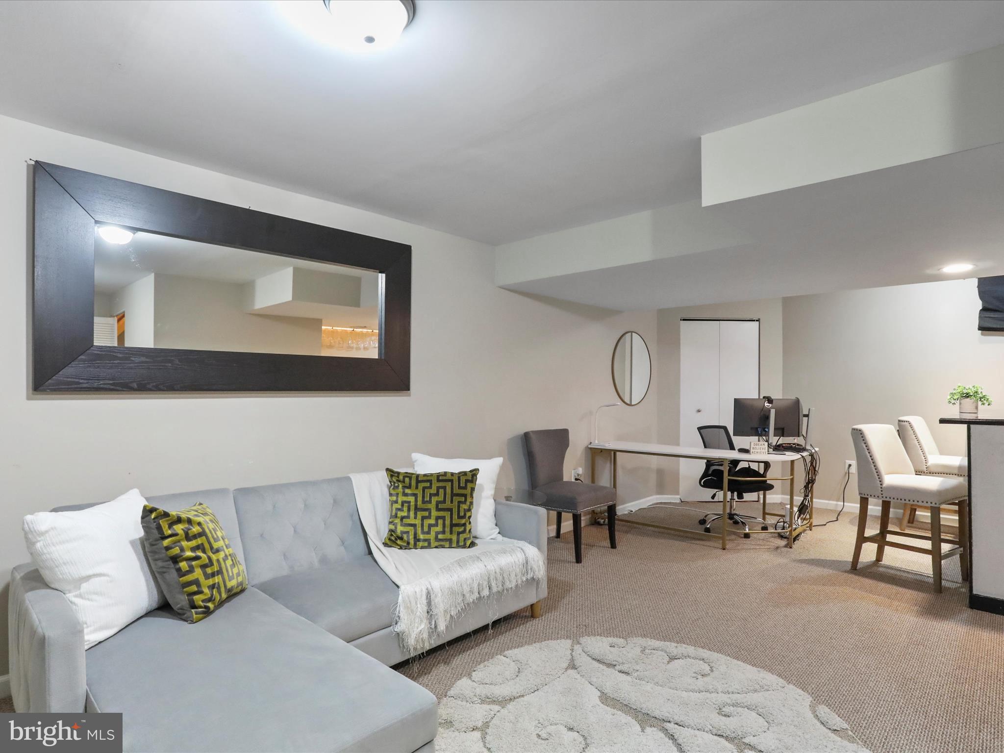 CHURCHILL TOWN SECTOR - Residential