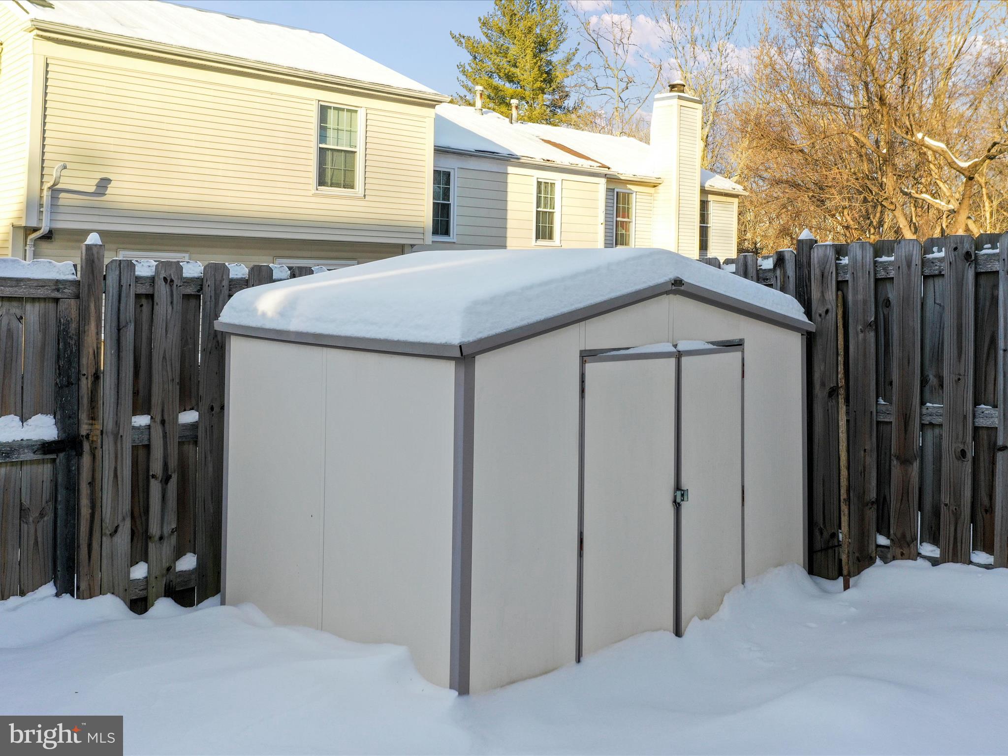 CHURCHILL TOWN SECTOR - Residential