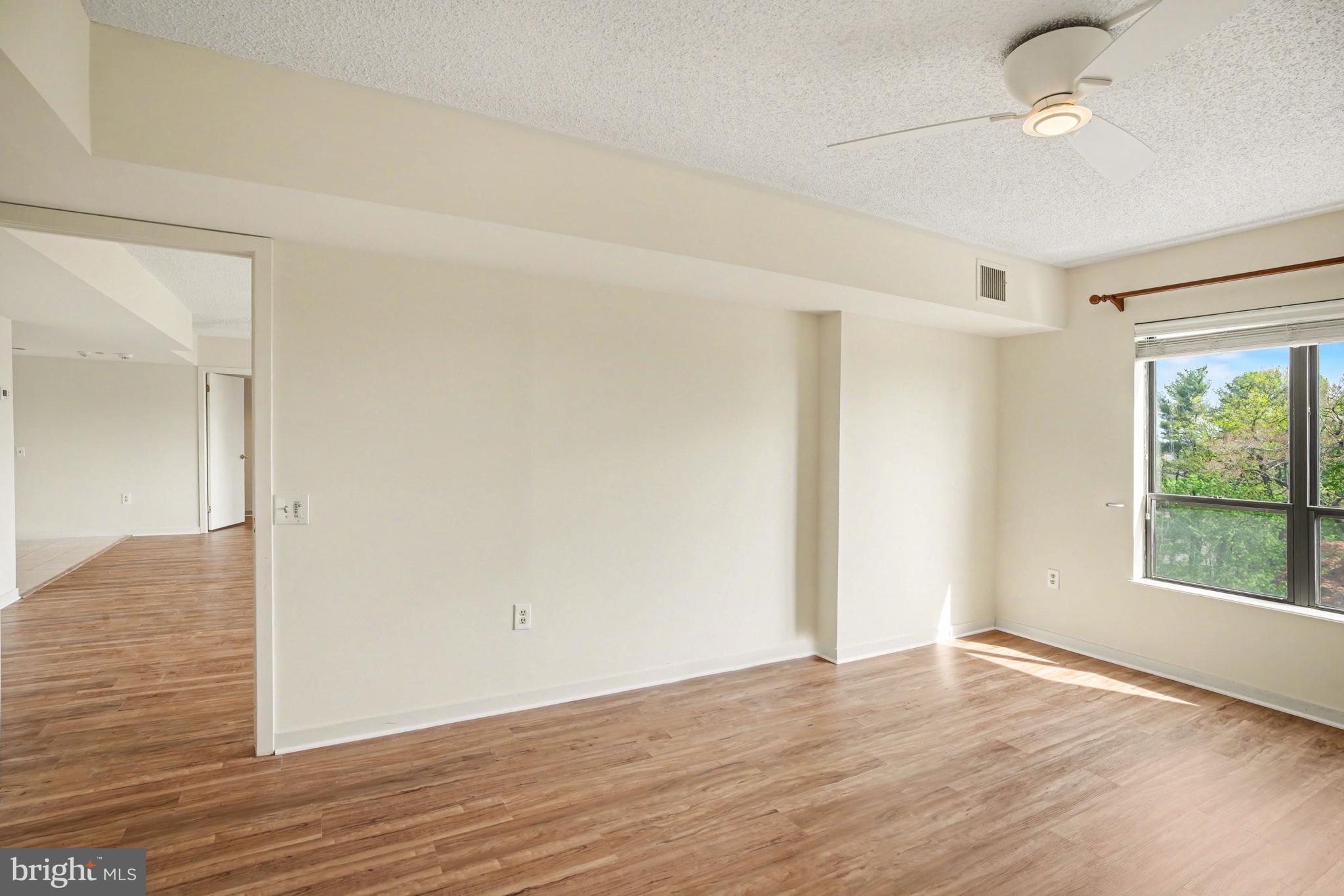 BREYER ESTATES - Residential