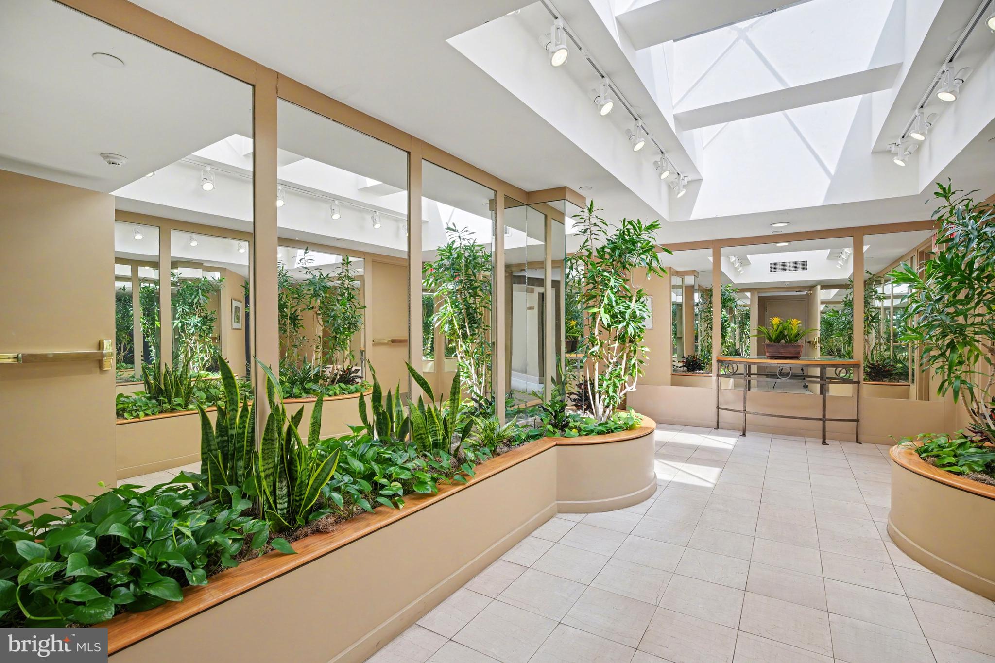 BREYER ESTATES - Residential