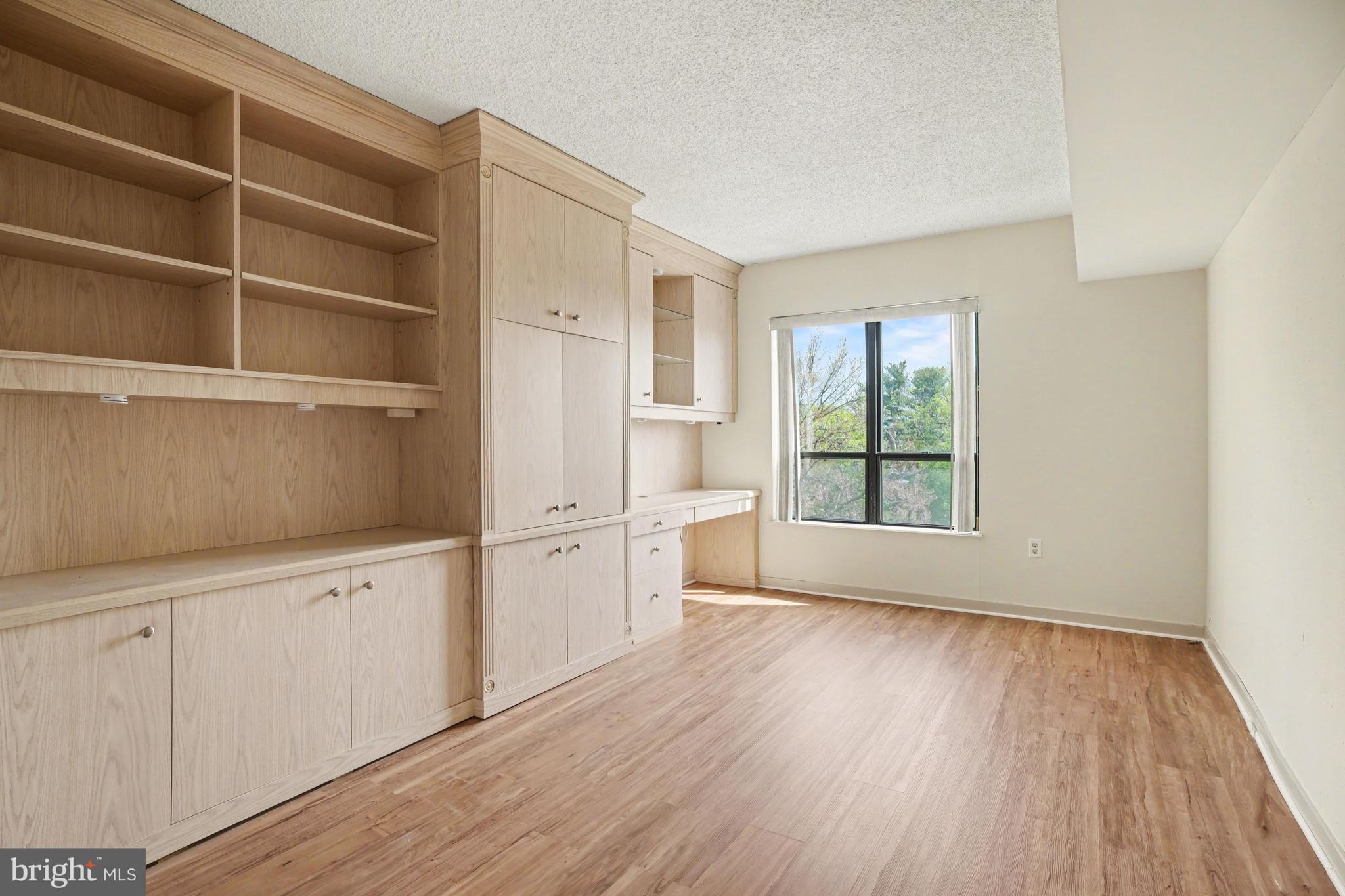 BREYER ESTATES - Residential