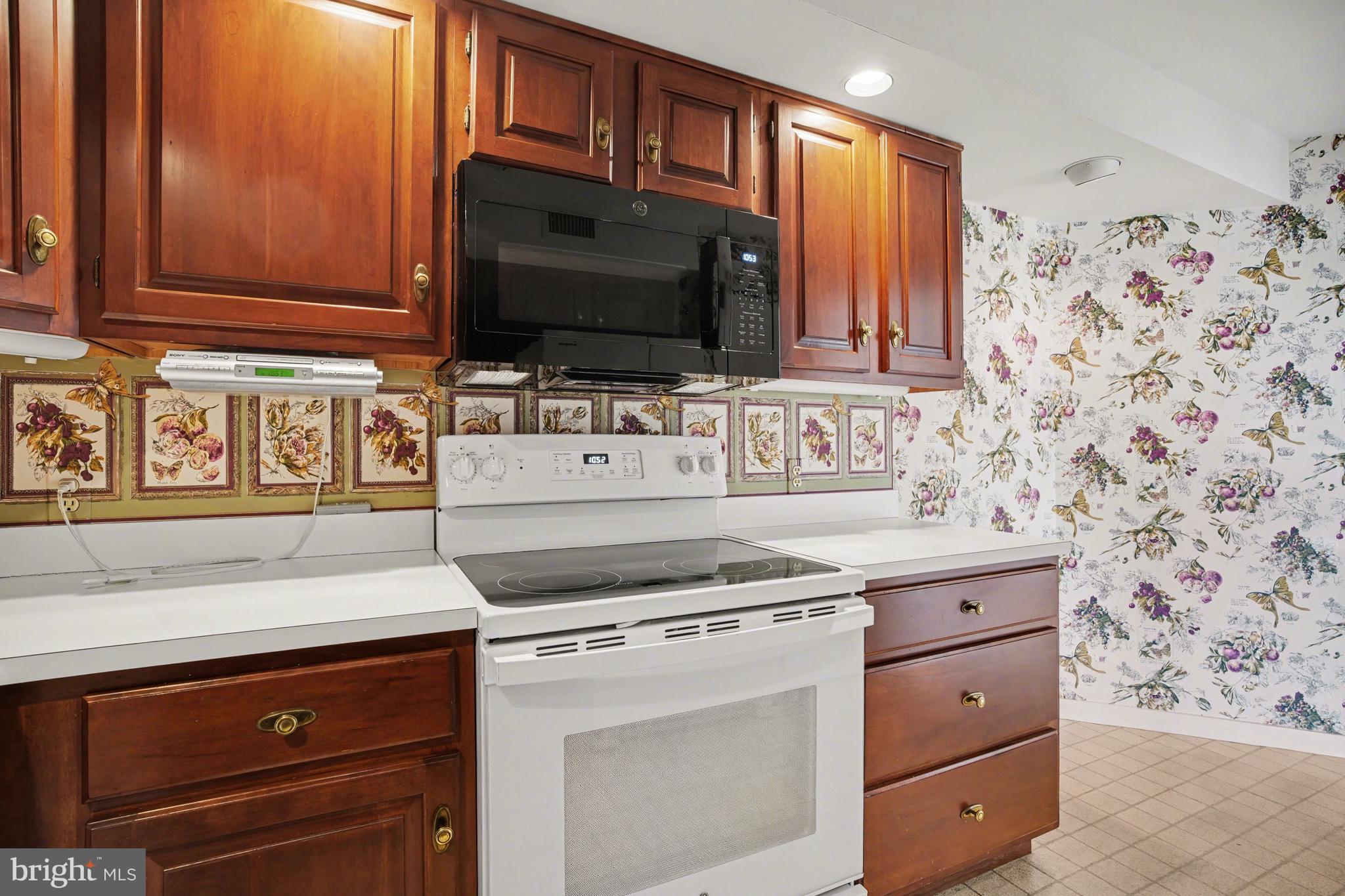 BREYER ESTATES - Residential