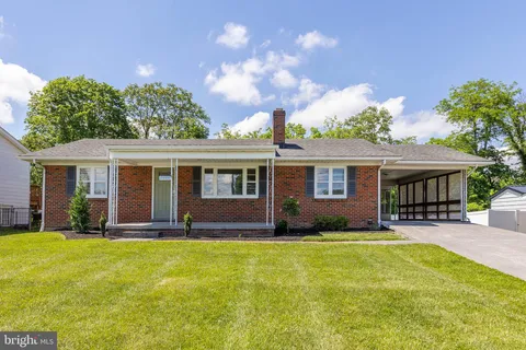 124 Wilkins Drive, Winchester, VA 22602 - MLS#: VAFV2034228
