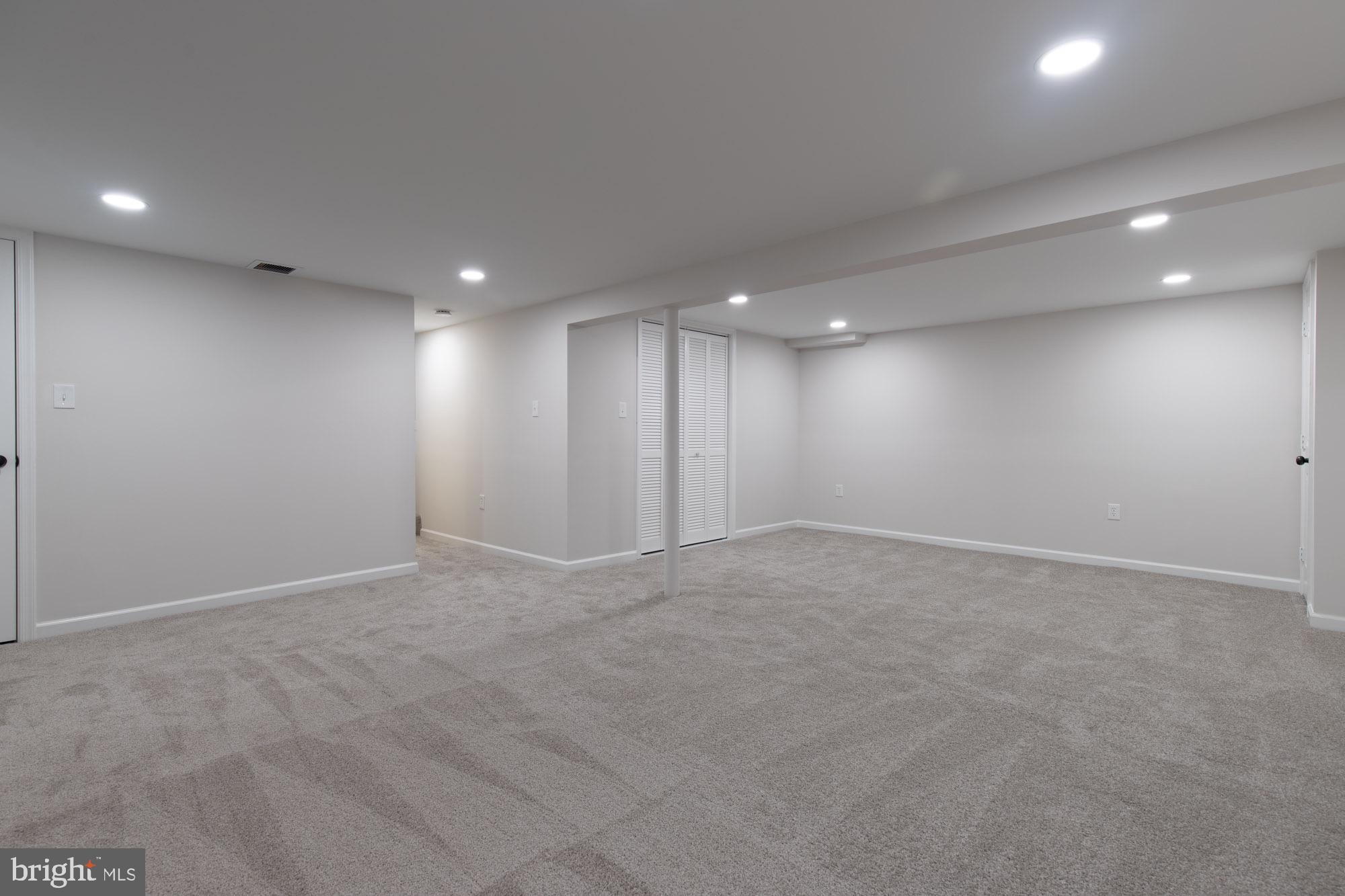 WORTHINGTON - Residential