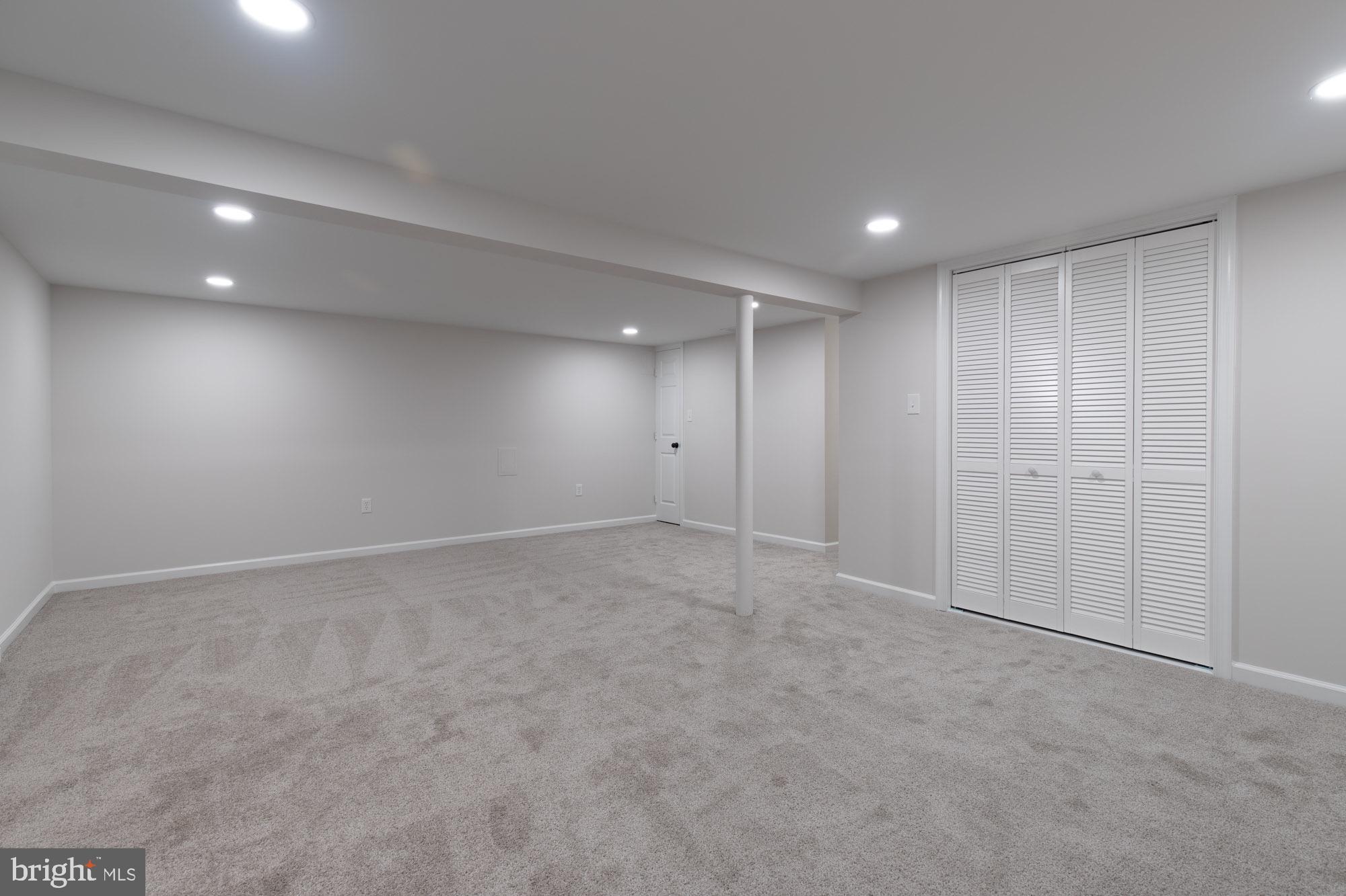 WORTHINGTON - Residential