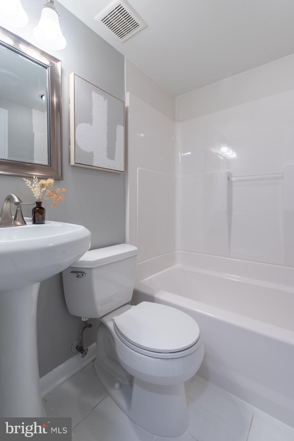 WORTHINGTON - Residential