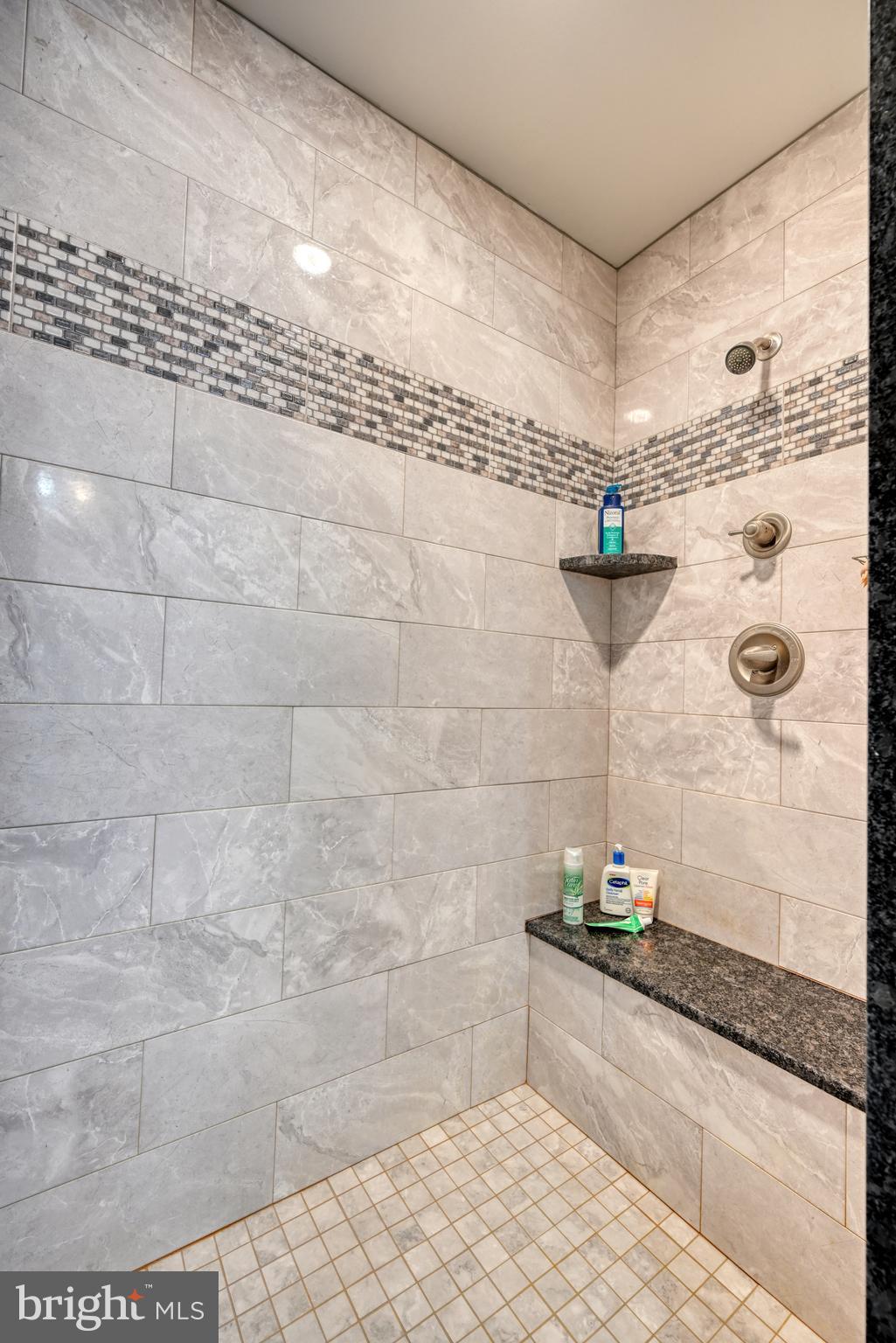 GREEN VALLEY WEST - Residential