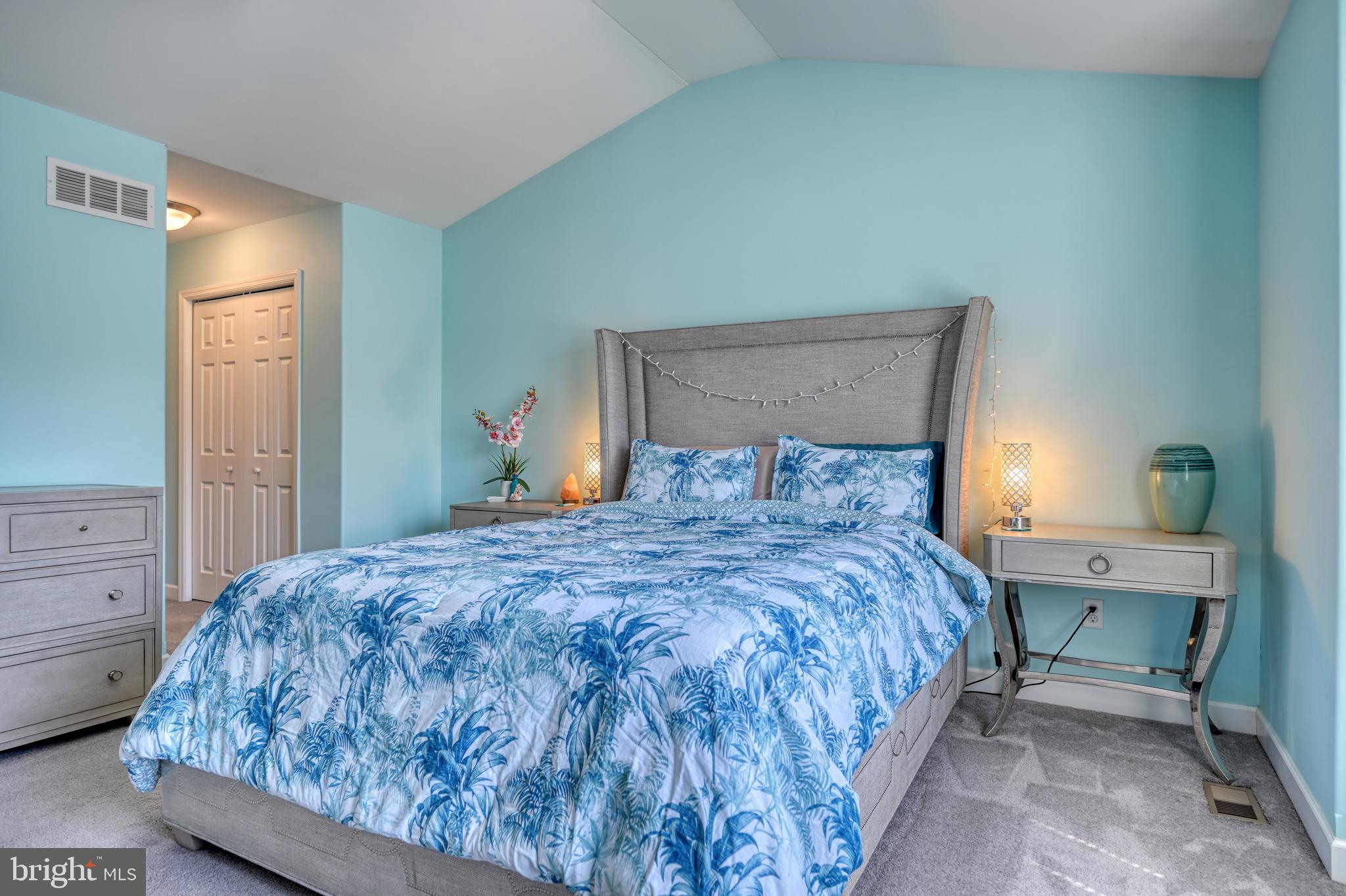 GREEN VALLEY WEST - Residential