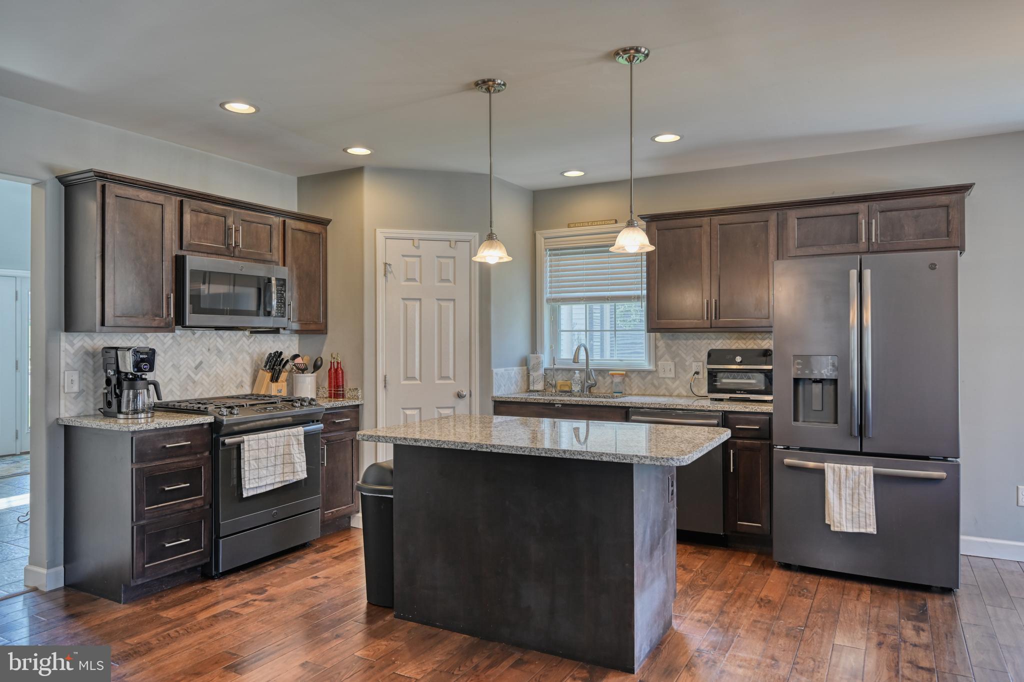 GREEN VALLEY WEST - Residential