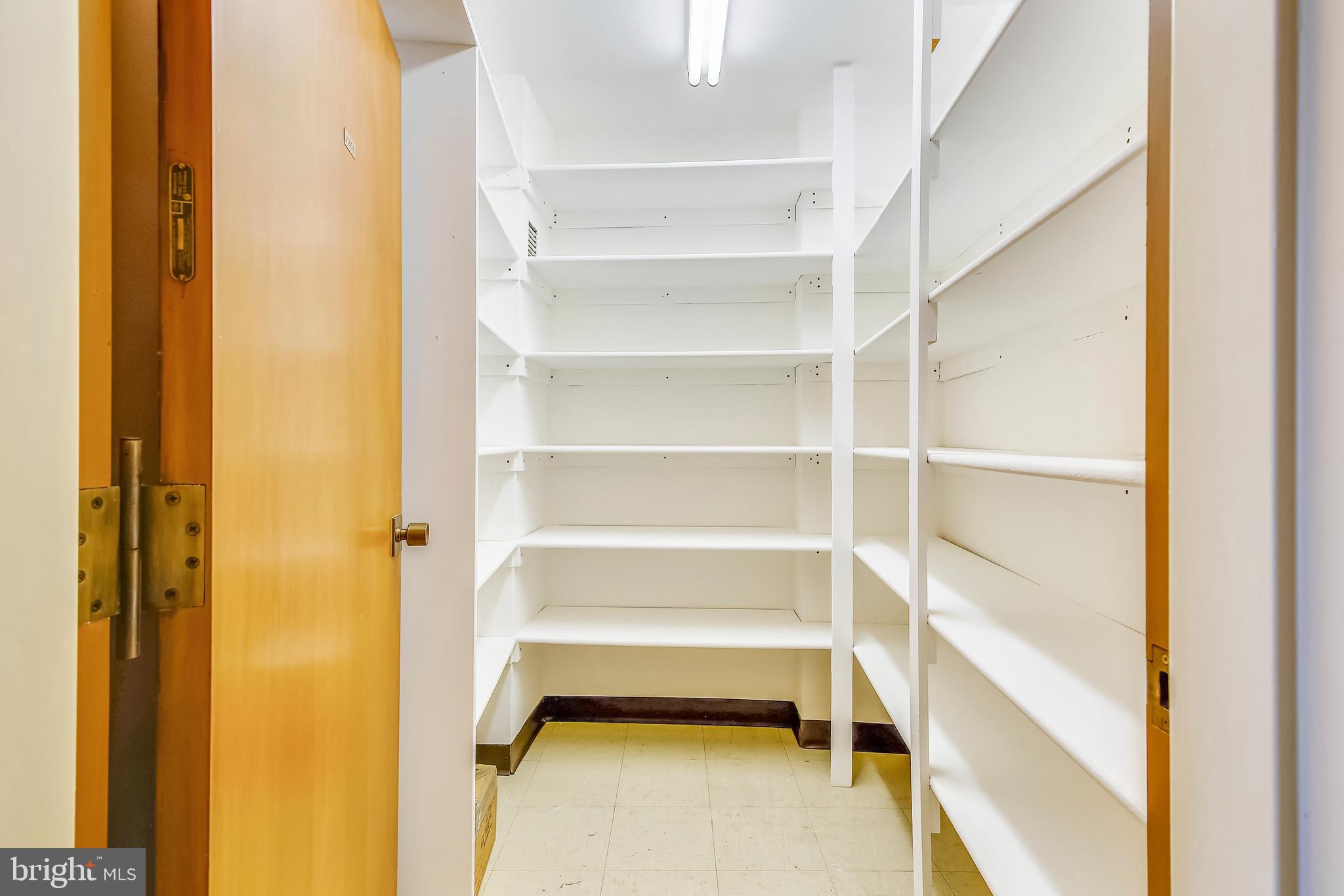 THE REPRESENTATIVE - Residential Lease