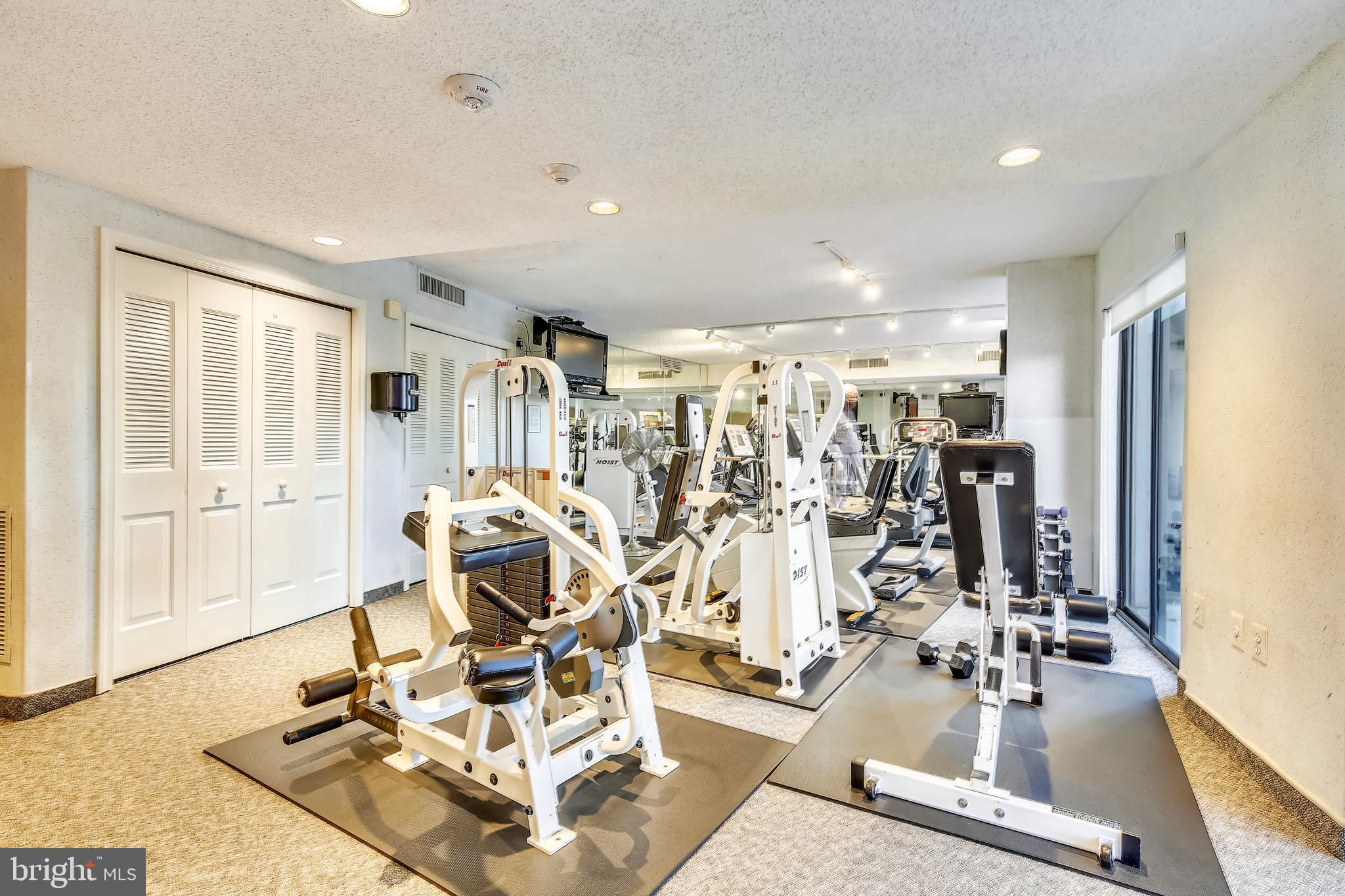 THE REPRESENTATIVE - Residential Lease