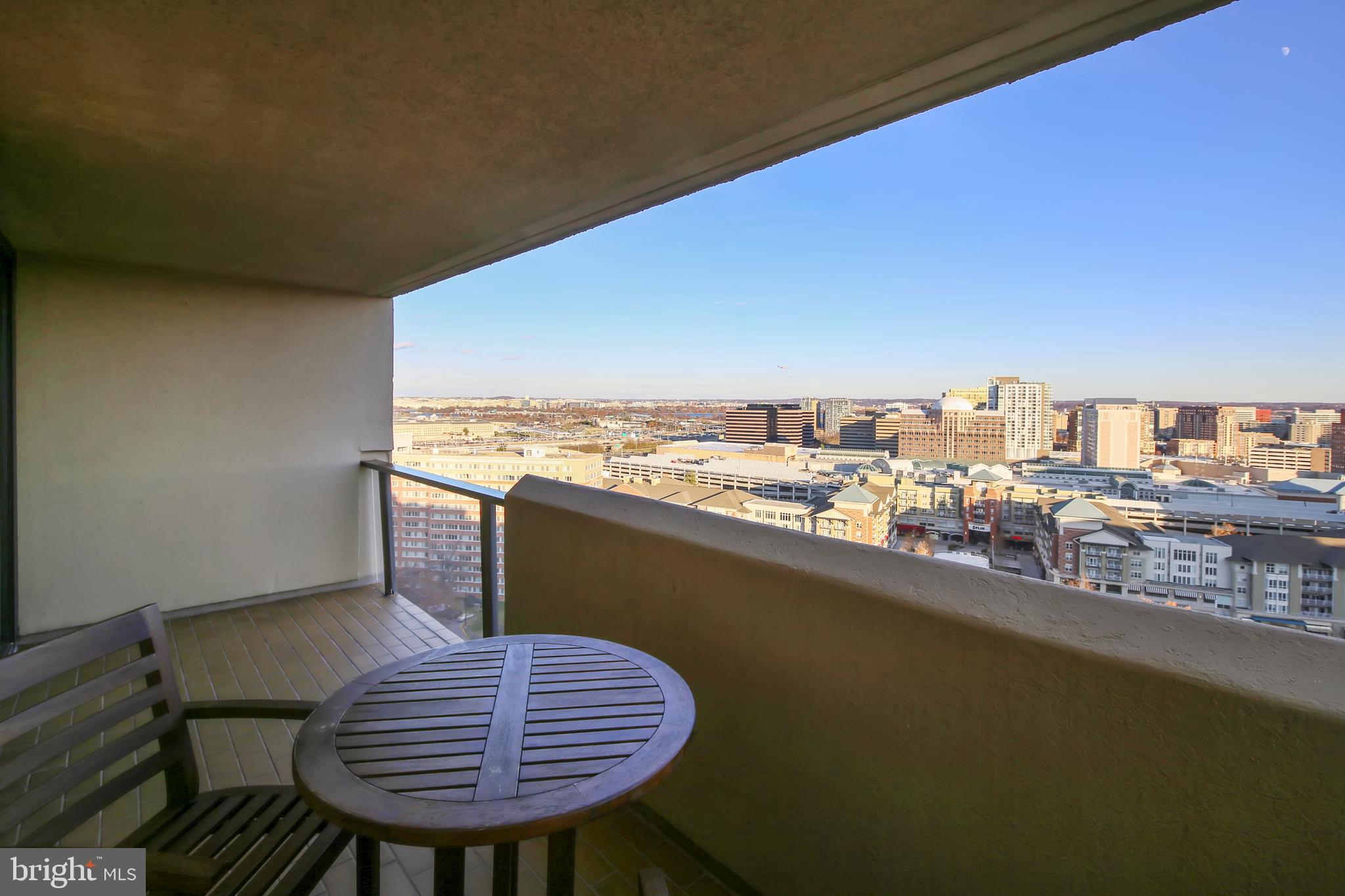 THE REPRESENTATIVE - Residential Lease