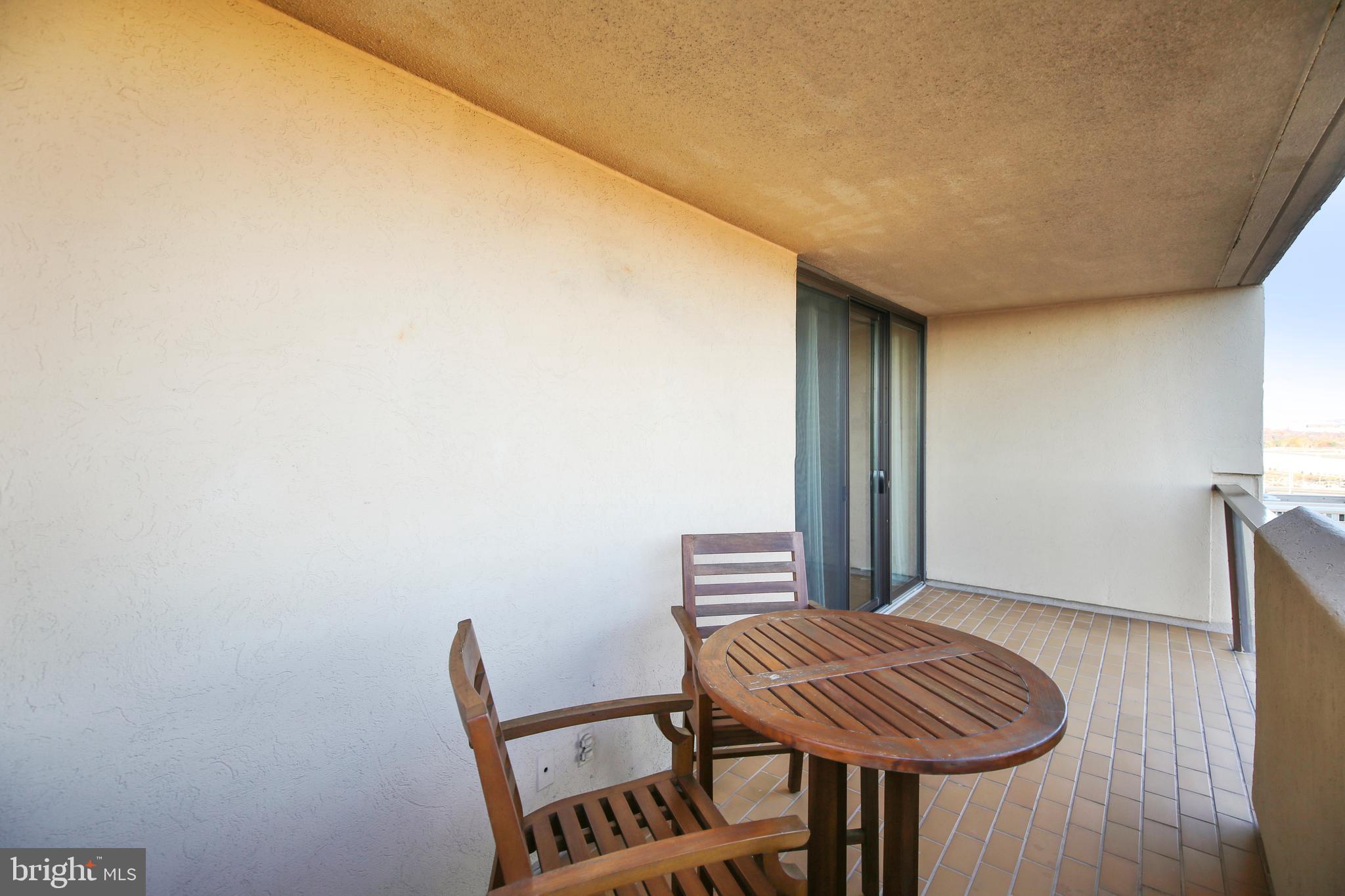 THE REPRESENTATIVE - Residential Lease