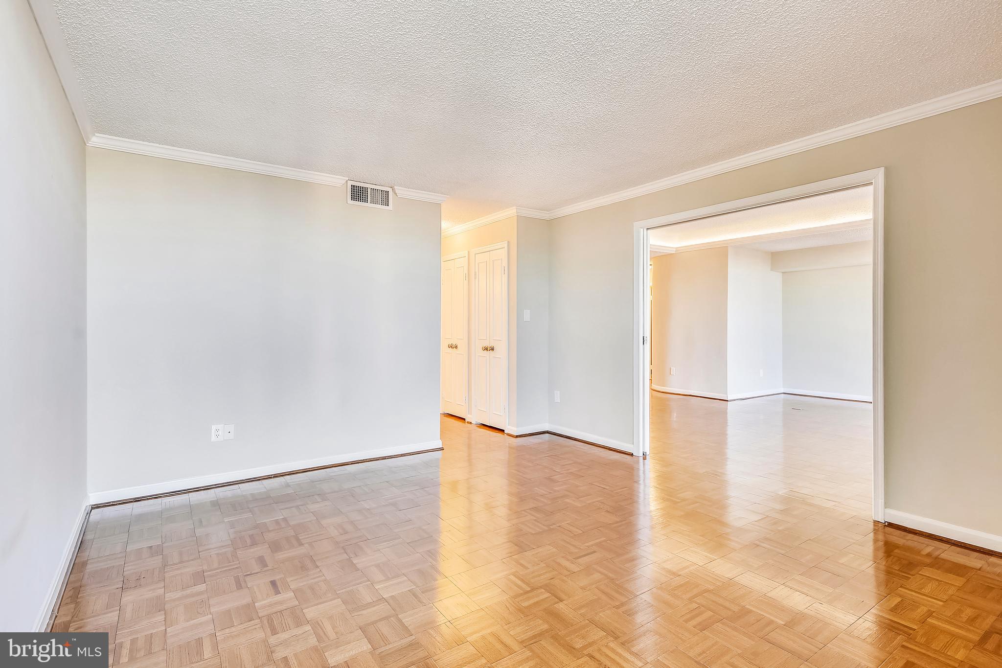 THE REPRESENTATIVE - Residential Lease