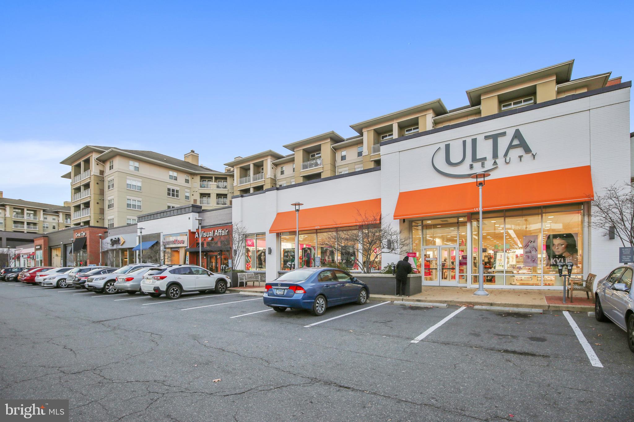 THE REPRESENTATIVE - Residential Lease