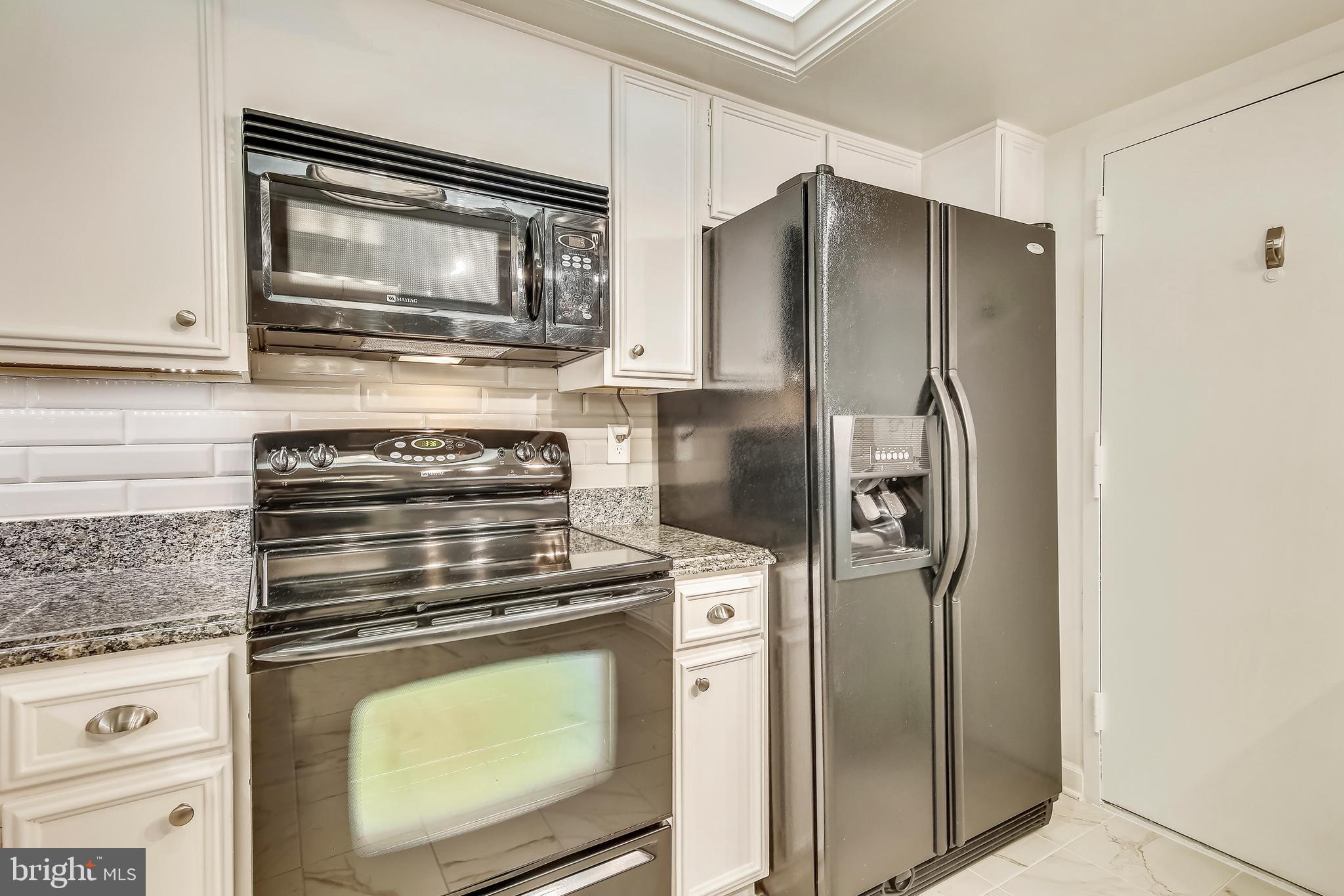 THE REPRESENTATIVE - Residential Lease