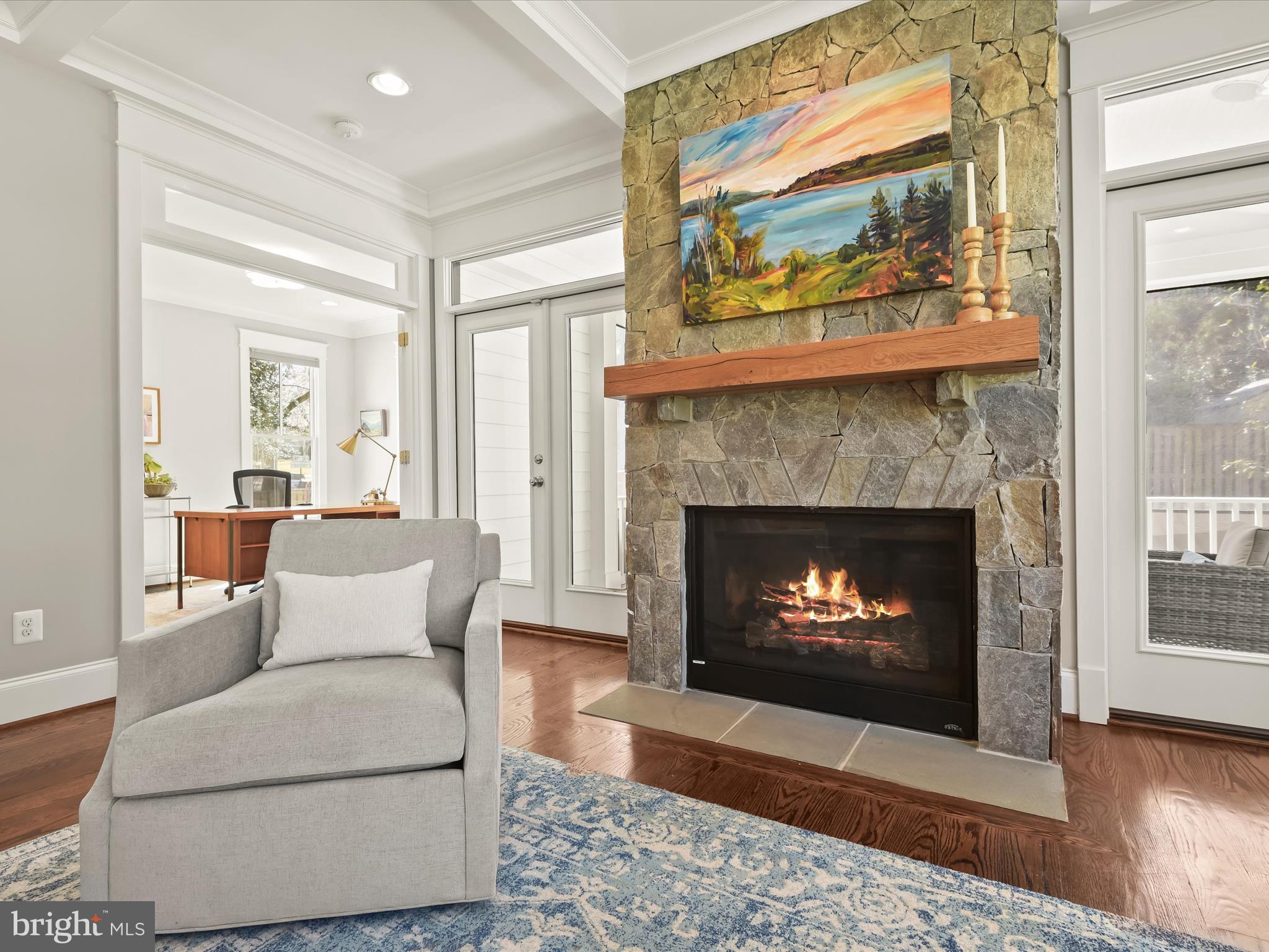 GOLF CLUB MANOR - Residential