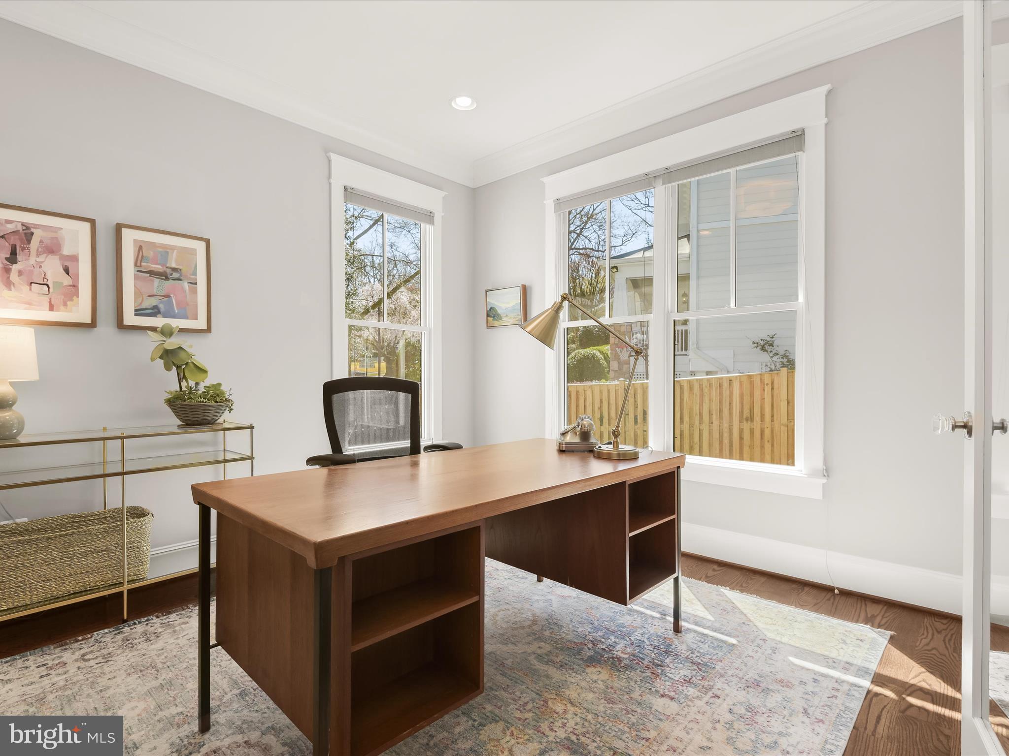 GOLF CLUB MANOR - Residential